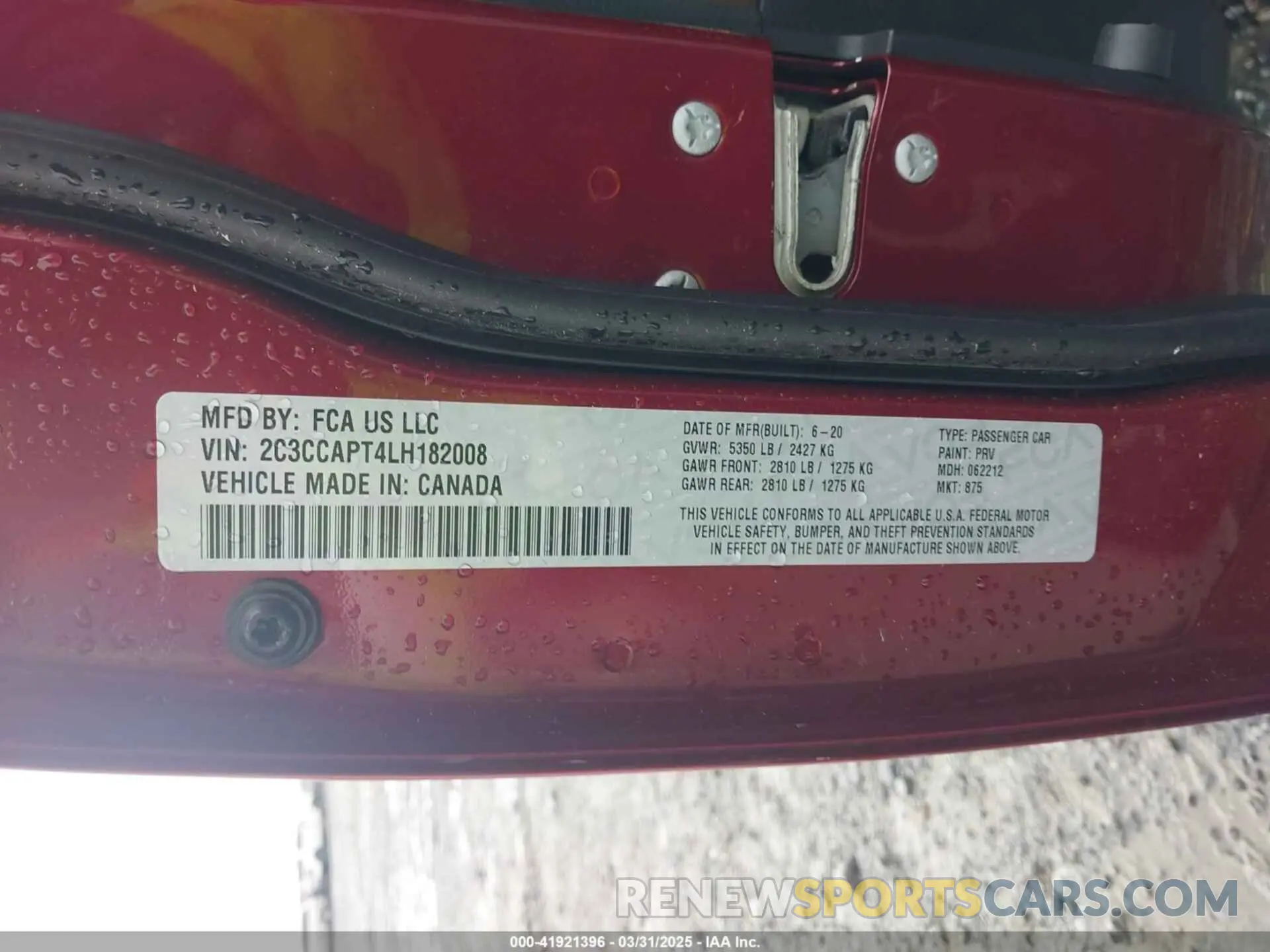 9 Photograph of a damaged car 2C3CCAPT4LH182008 CHRYSLER 300 2020