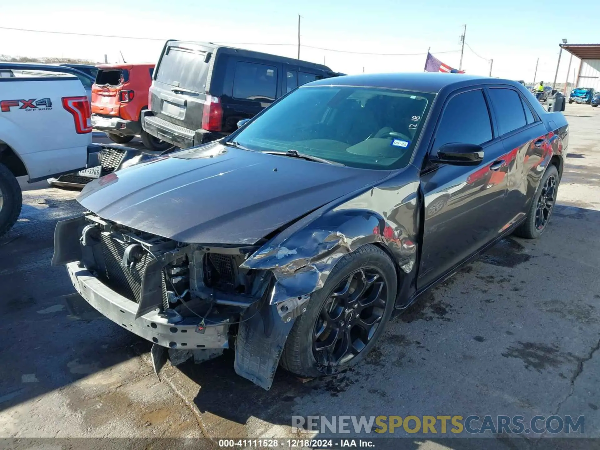 2 Photograph of a damaged car 2C3CCARG8LH225670 CHRYSLER 300 2020