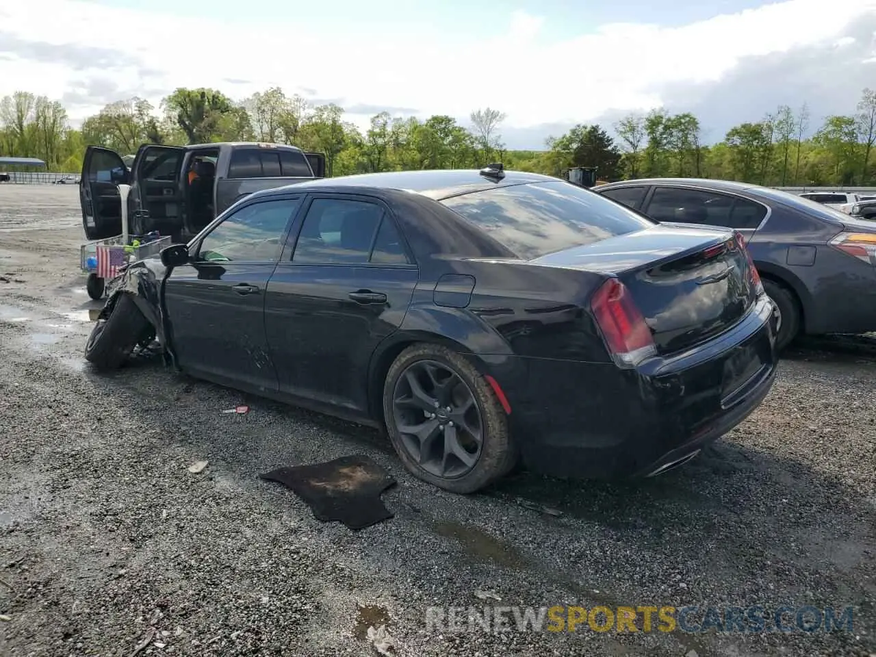 2 Photograph of a damaged car 2C3CCAAG3MH640652 CHRYSLER 300 2021