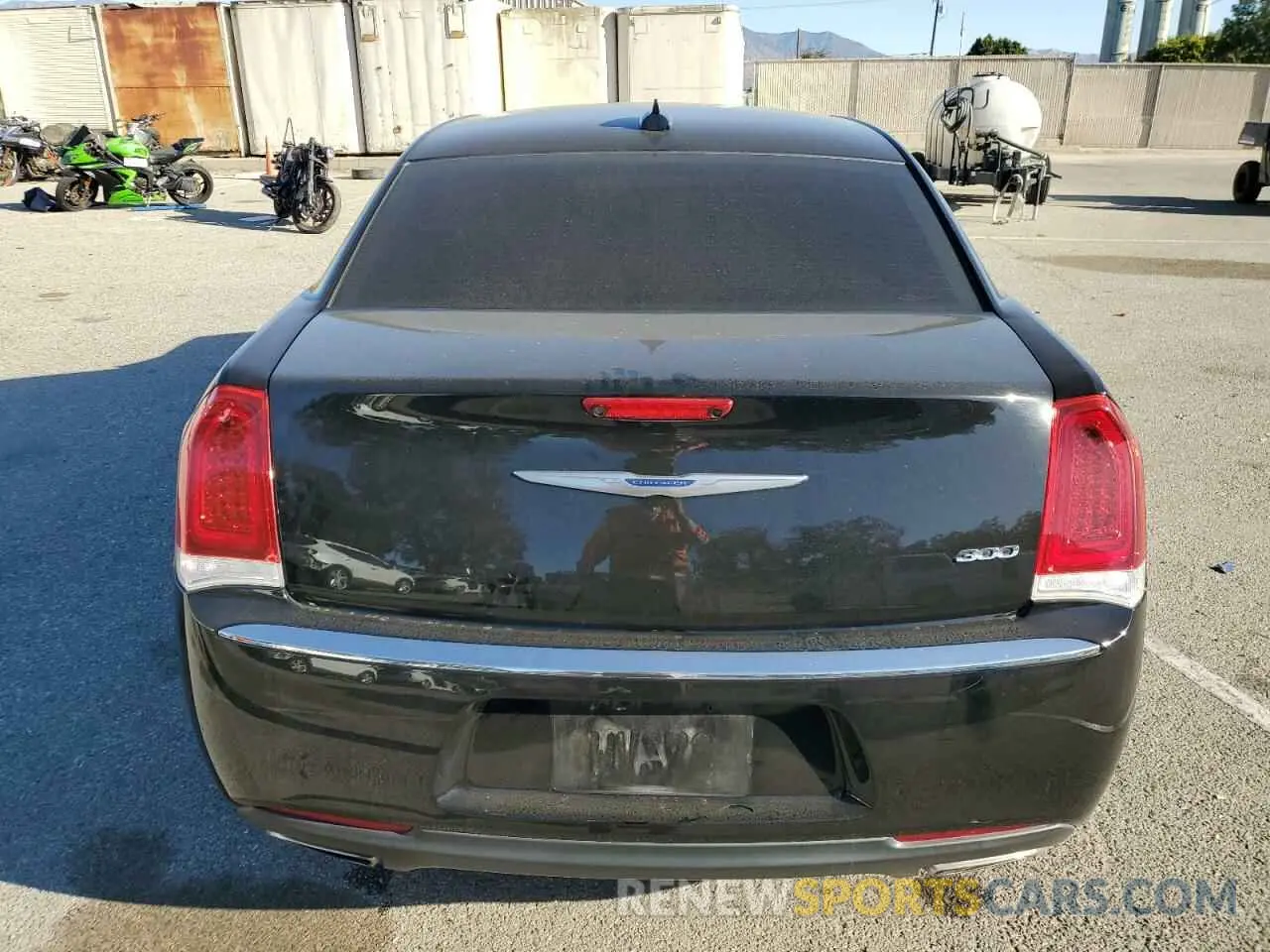 6 Photograph of a damaged car 2C3CCAAG6MH530470 CHRYSLER 300 2021
