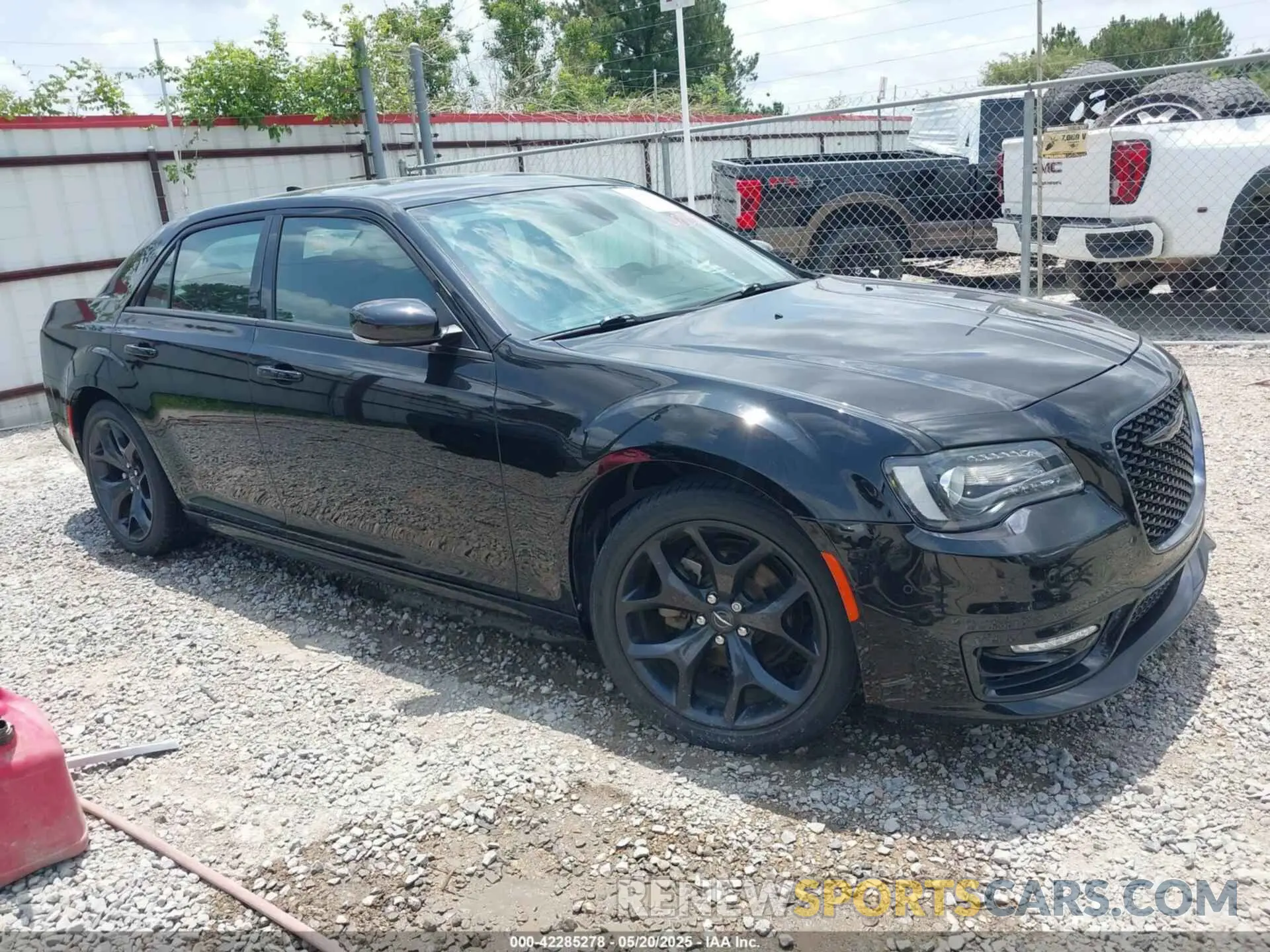 1 Photograph of a damaged car 2C3CCAAG8MH661593 CHRYSLER 300 2021