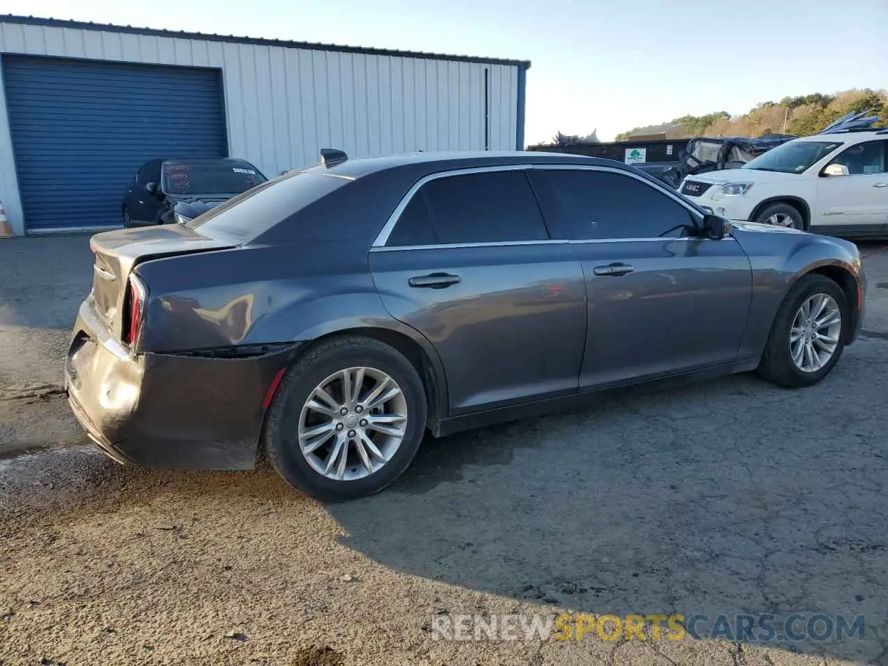 3 Photograph of a damaged car 2C3CCAAG8MH679981 CHRYSLER 300 2021