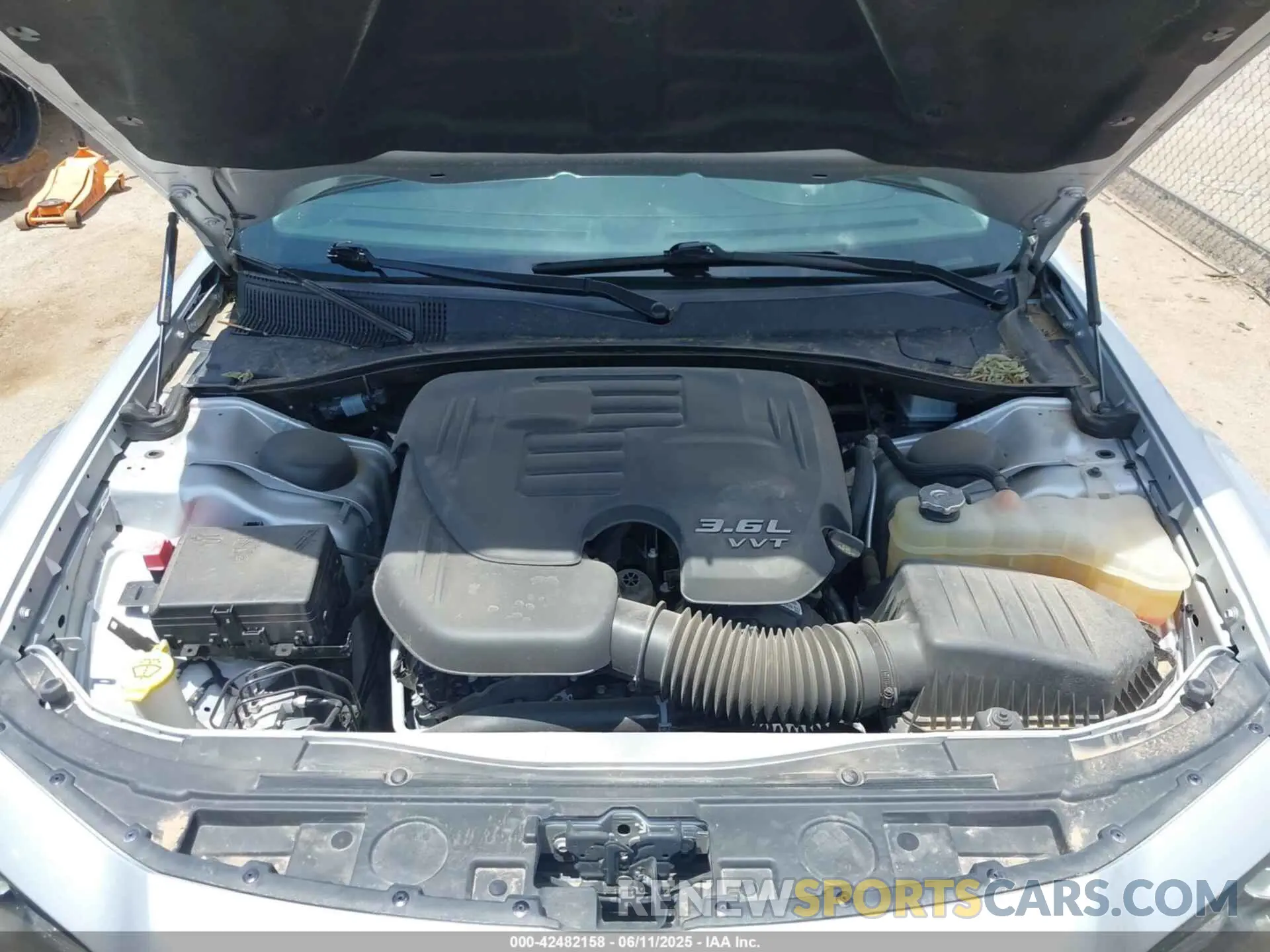 10 Photograph of a damaged car 2C3CCAAGXMH602416 CHRYSLER 300 2021