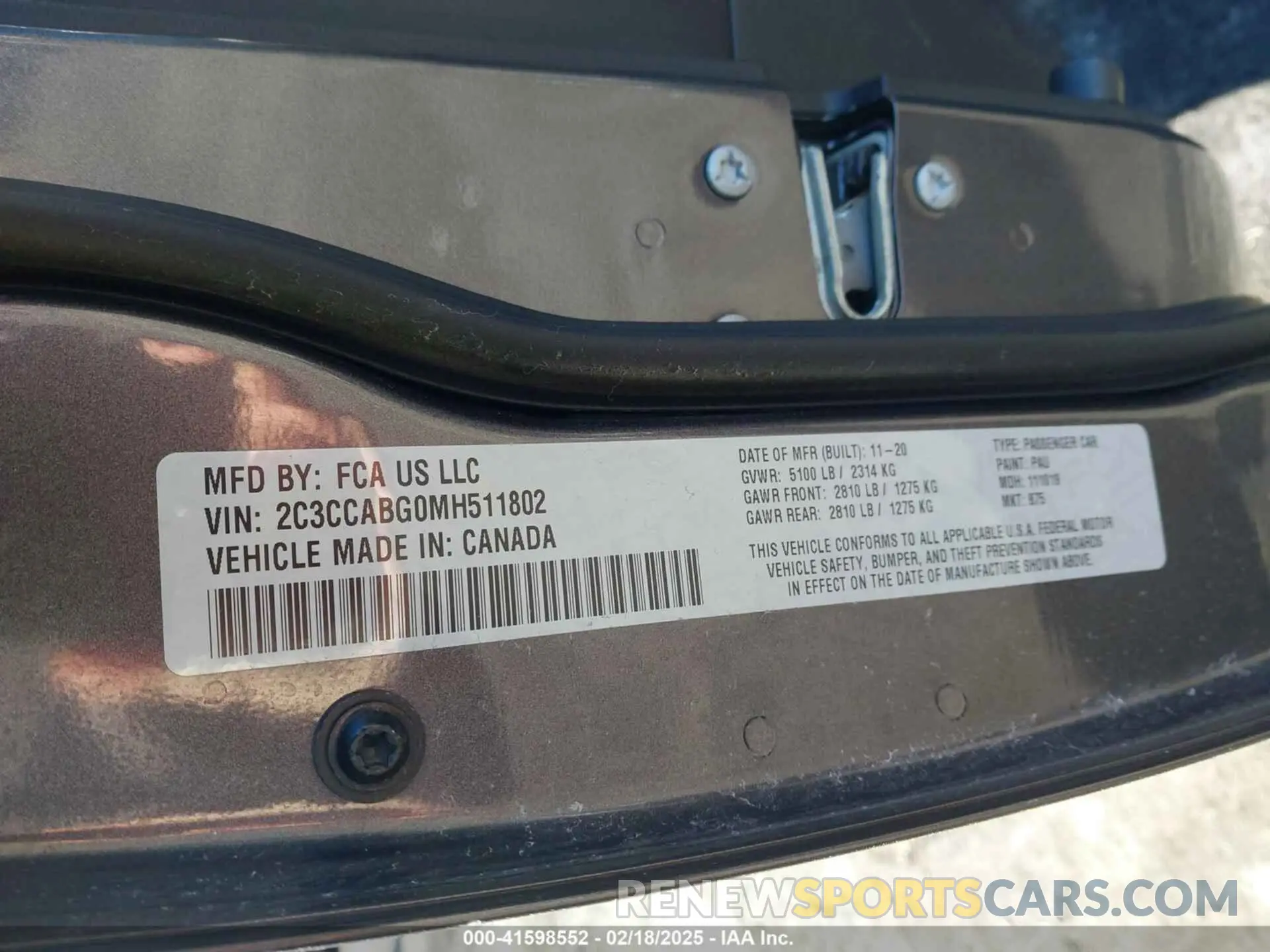 9 Photograph of a damaged car 2C3CCABG0MH511802 CHRYSLER 300 2021