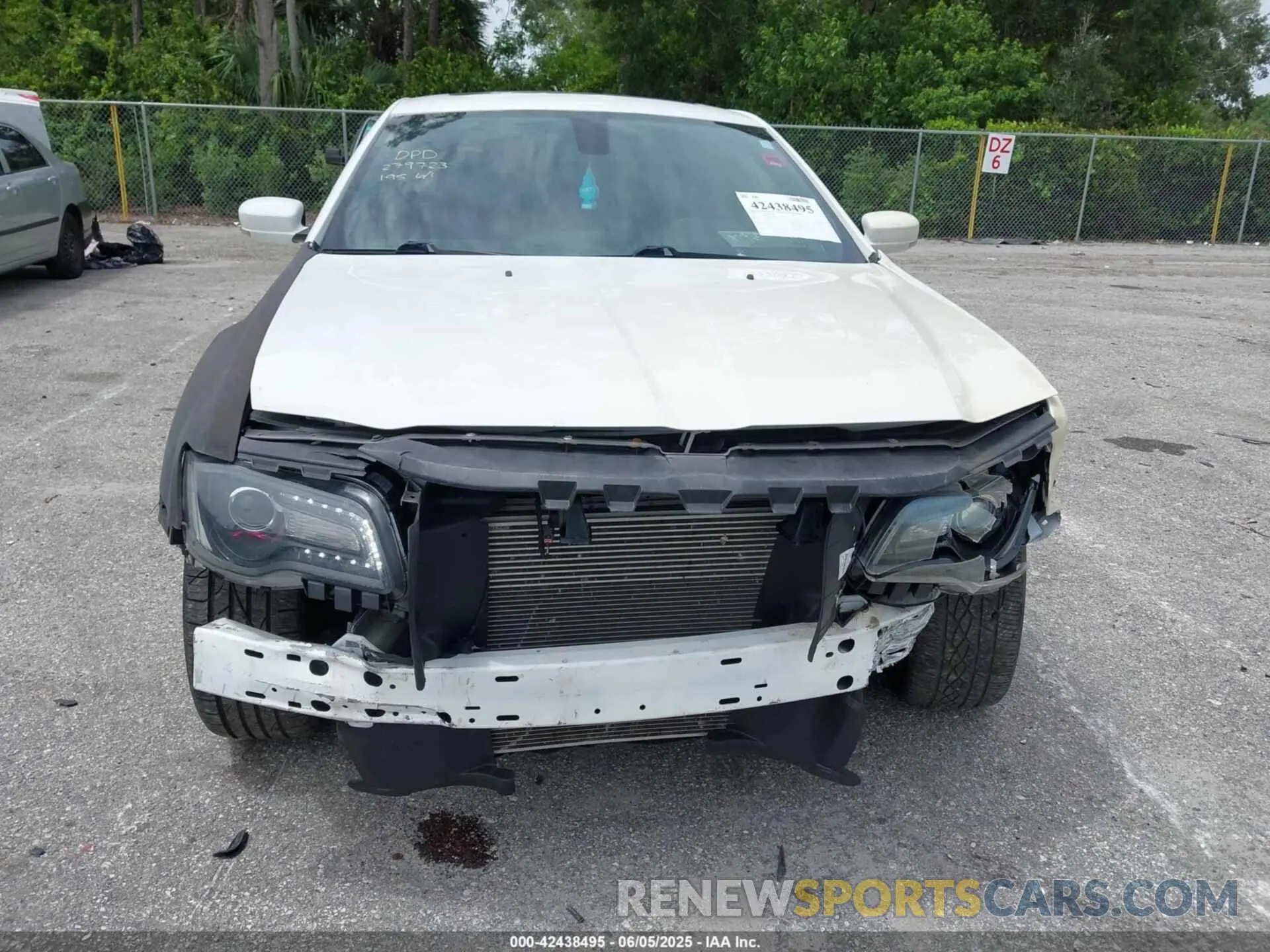 13 Photograph of a damaged car 2C3CCABG0MH537039 CHRYSLER 300 2021