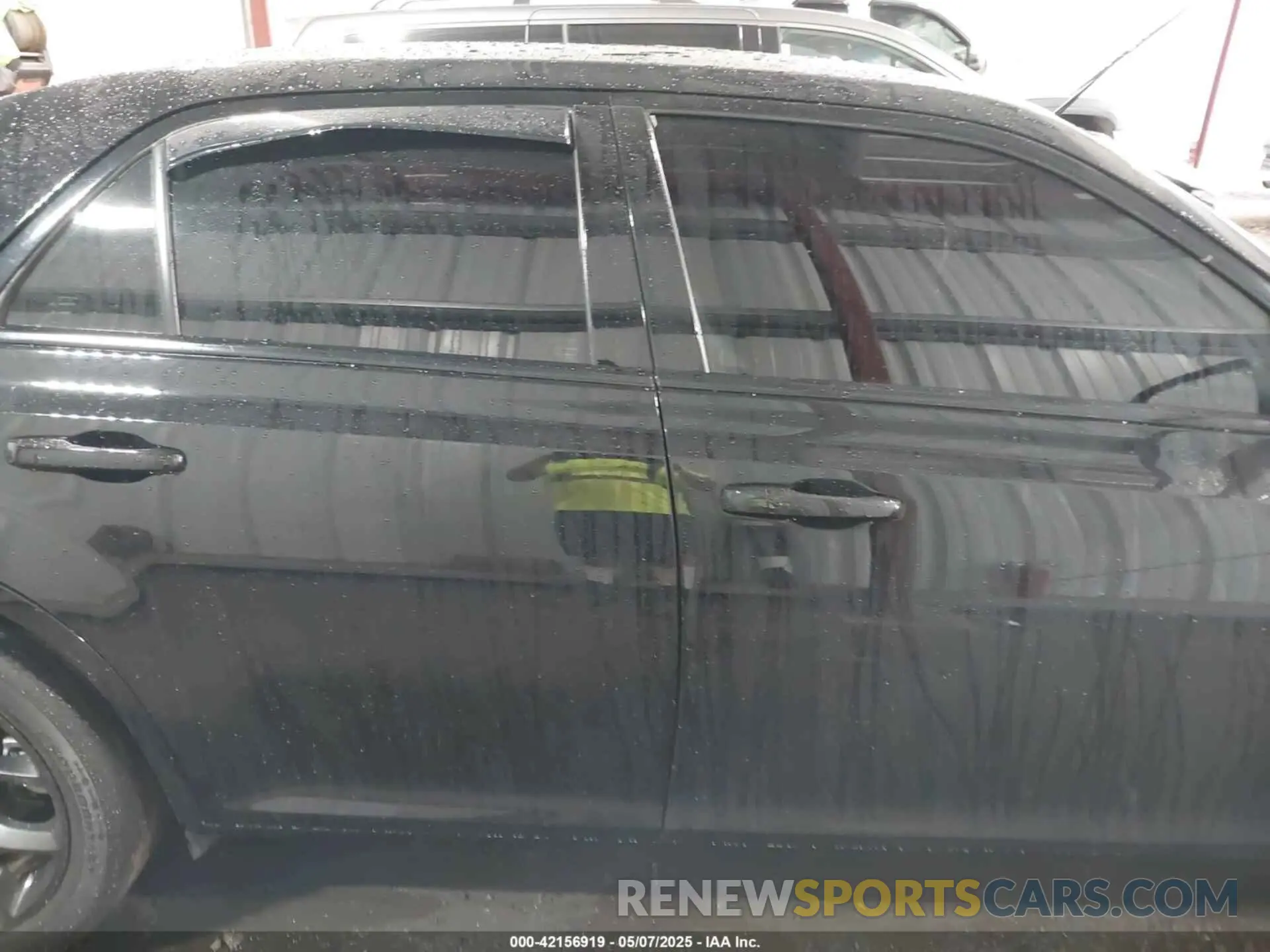 13 Photograph of a damaged car 2C3CCABG0MH554276 CHRYSLER 300 2021