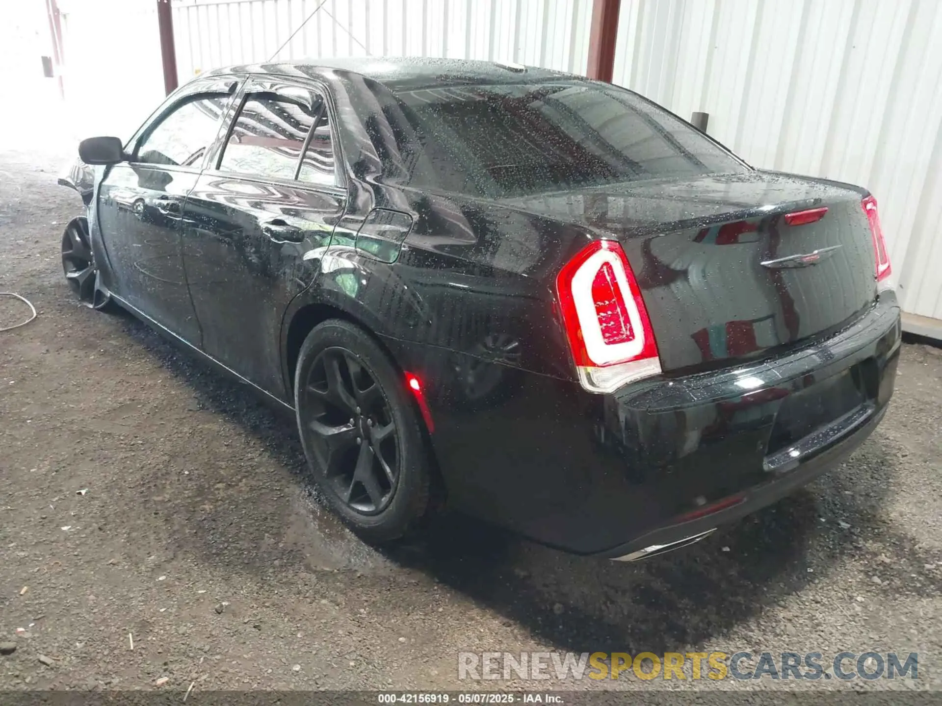 3 Photograph of a damaged car 2C3CCABG0MH554276 CHRYSLER 300 2021
