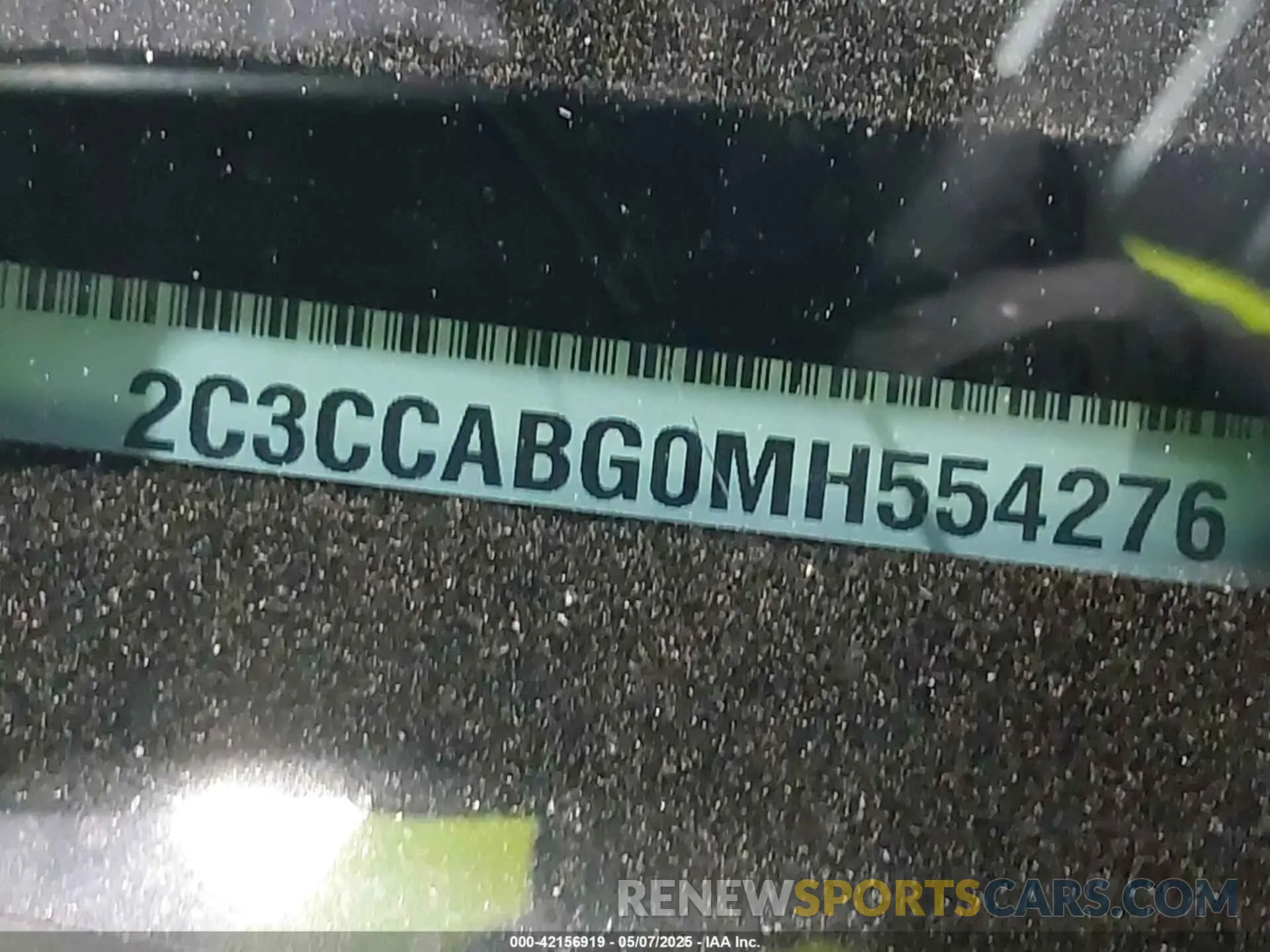 9 Photograph of a damaged car 2C3CCABG0MH554276 CHRYSLER 300 2021
