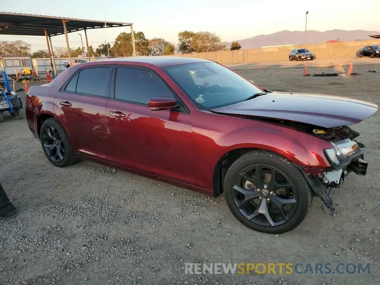 4 Photograph of a damaged car 2C3CCABG0MH629719 CHRYSLER 300 2021