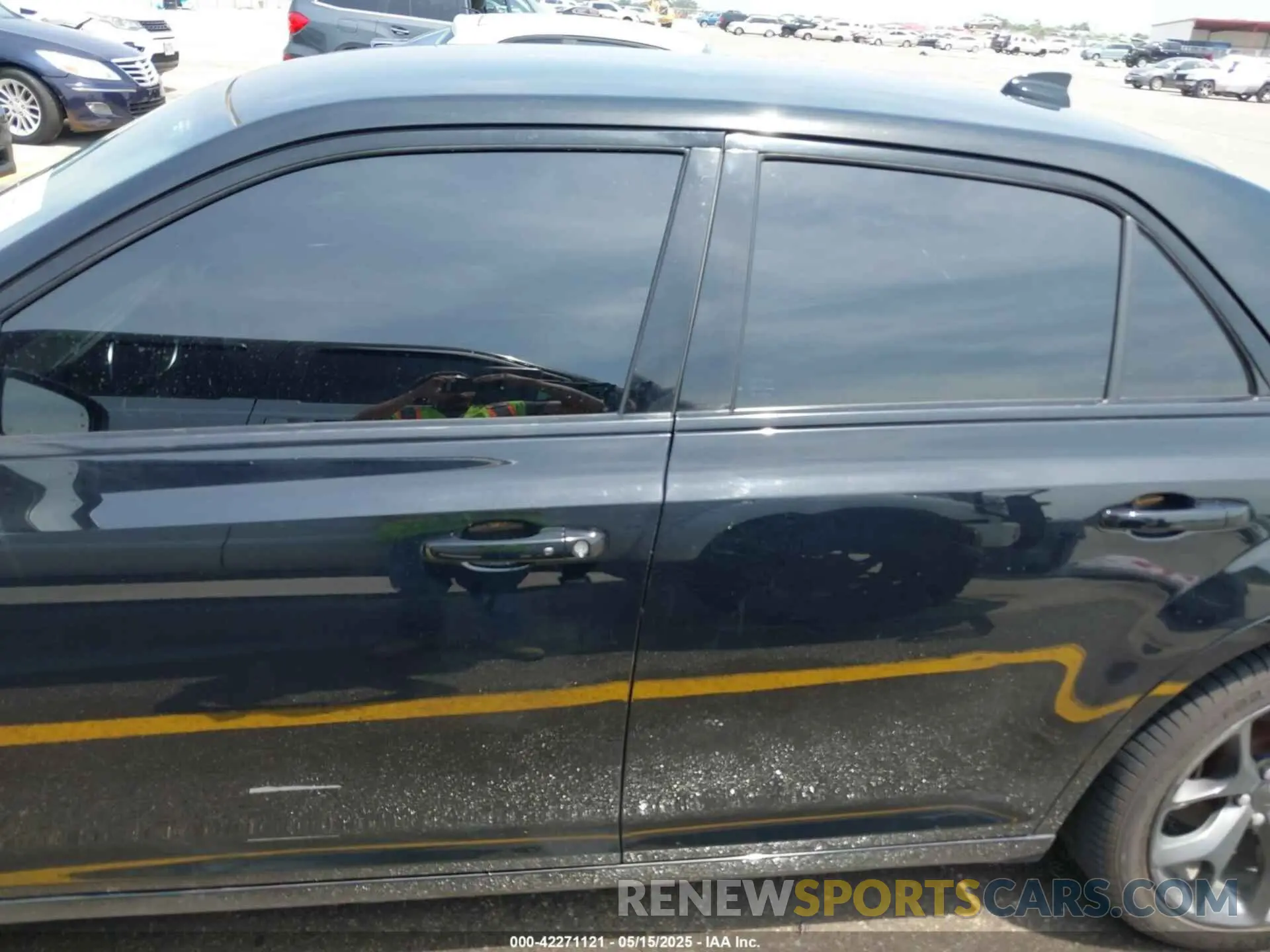 13 Photograph of a damaged car 2C3CCABG1MH520184 CHRYSLER 300 2021