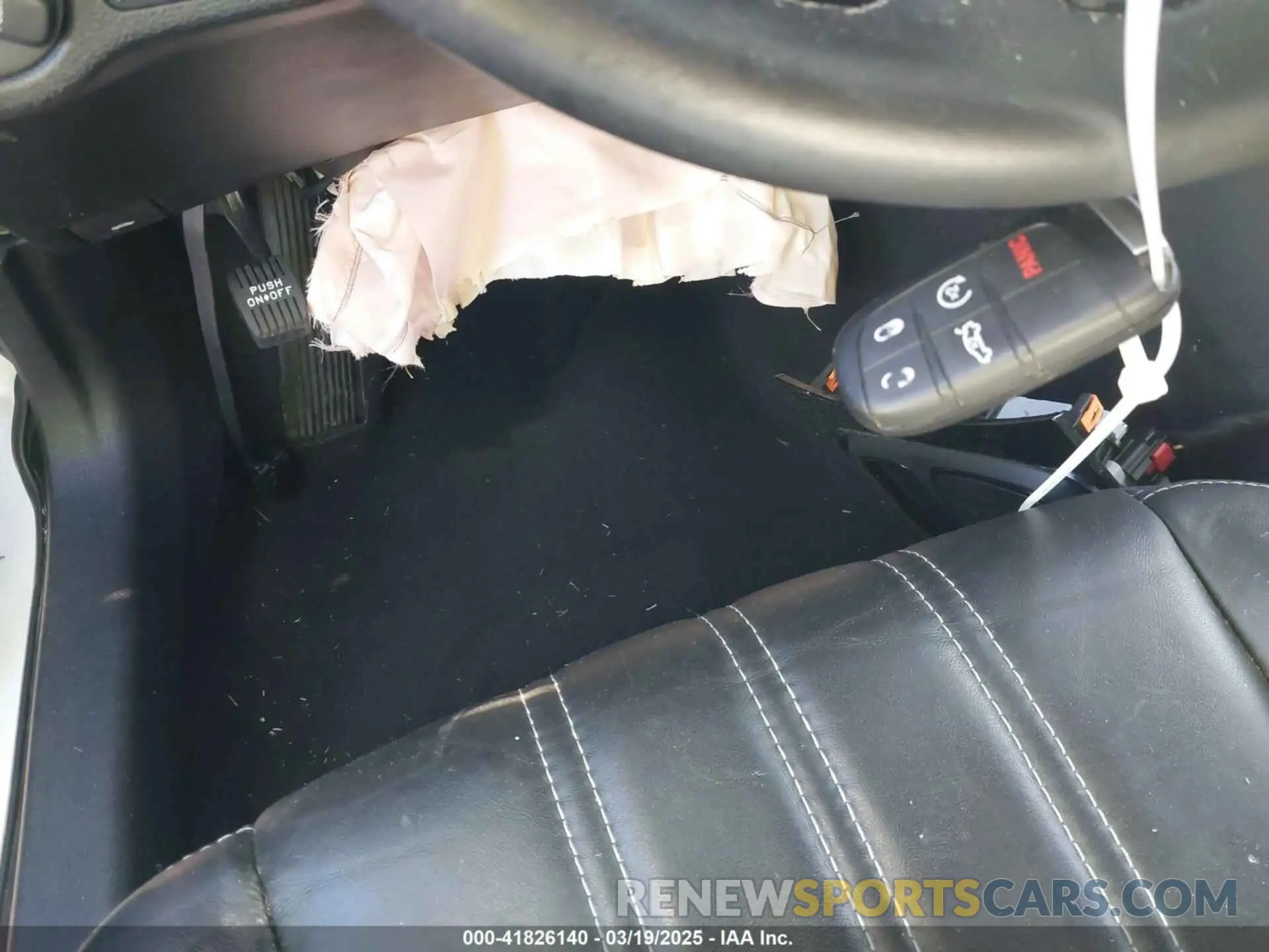 11 Photograph of a damaged car 2C3CCABG1MH595841 CHRYSLER 300 2021