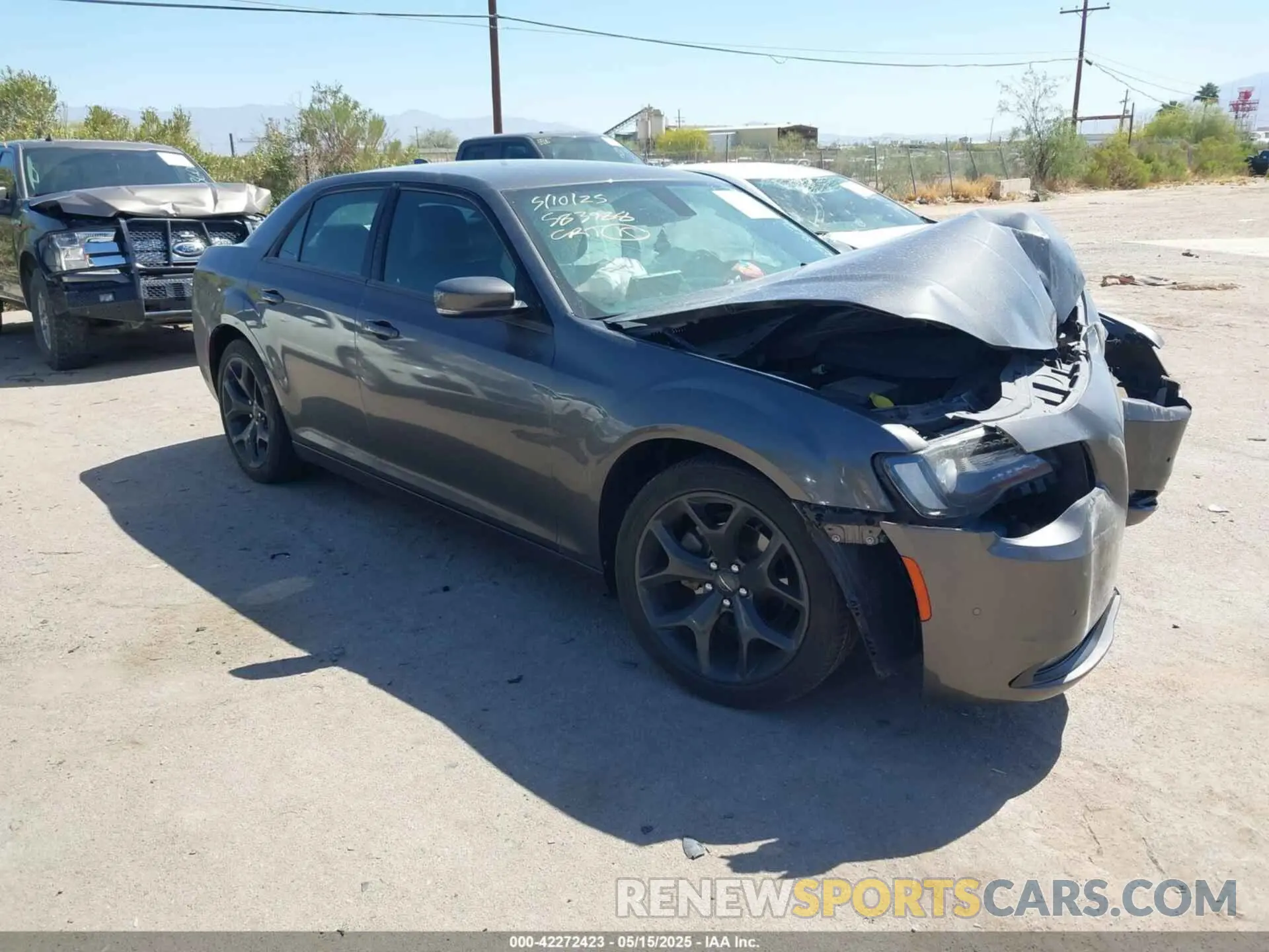 1 Photograph of a damaged car 2C3CCABG1MH629812 CHRYSLER 300 2021