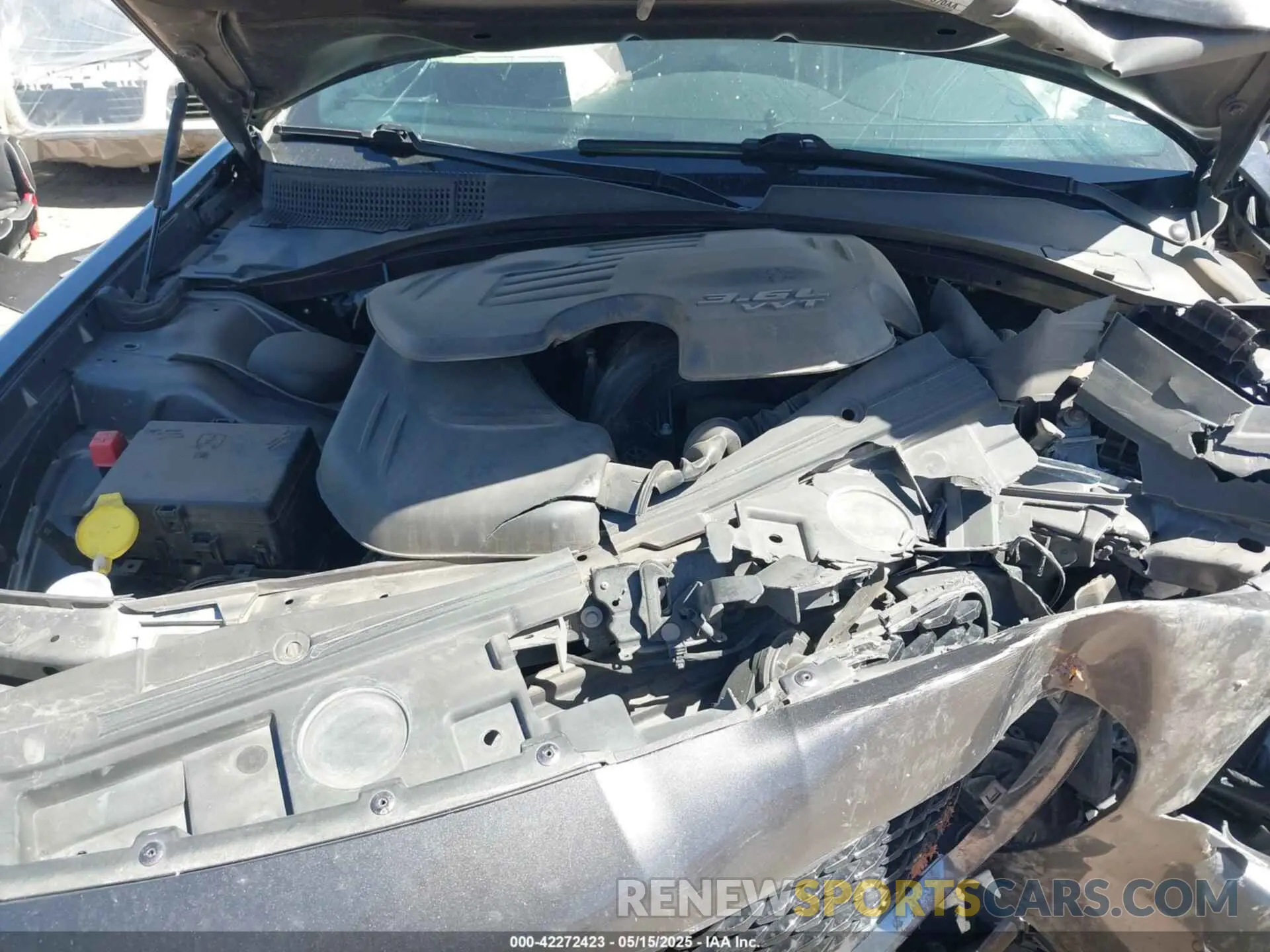 10 Photograph of a damaged car 2C3CCABG1MH629812 CHRYSLER 300 2021
