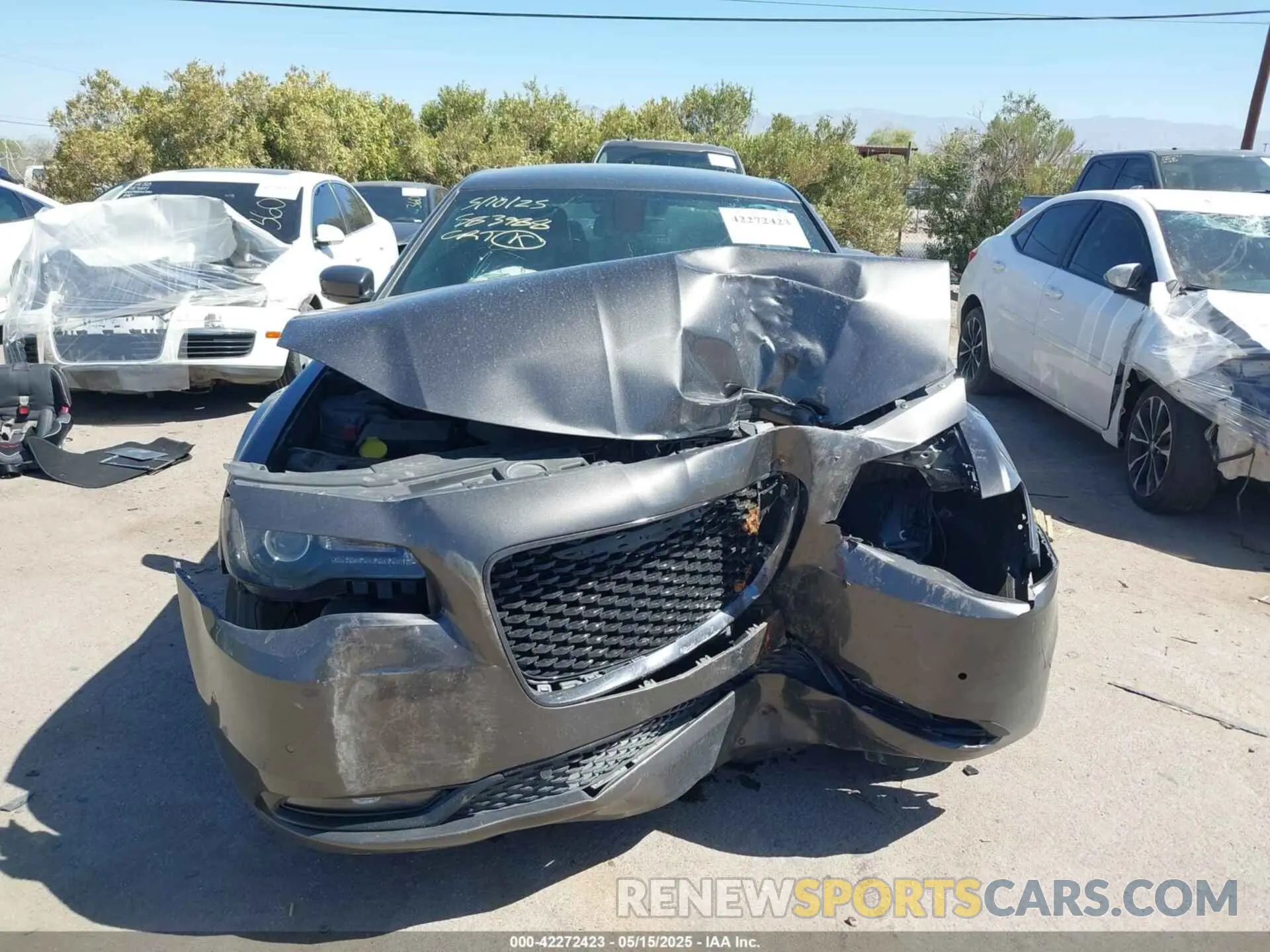11 Photograph of a damaged car 2C3CCABG1MH629812 CHRYSLER 300 2021