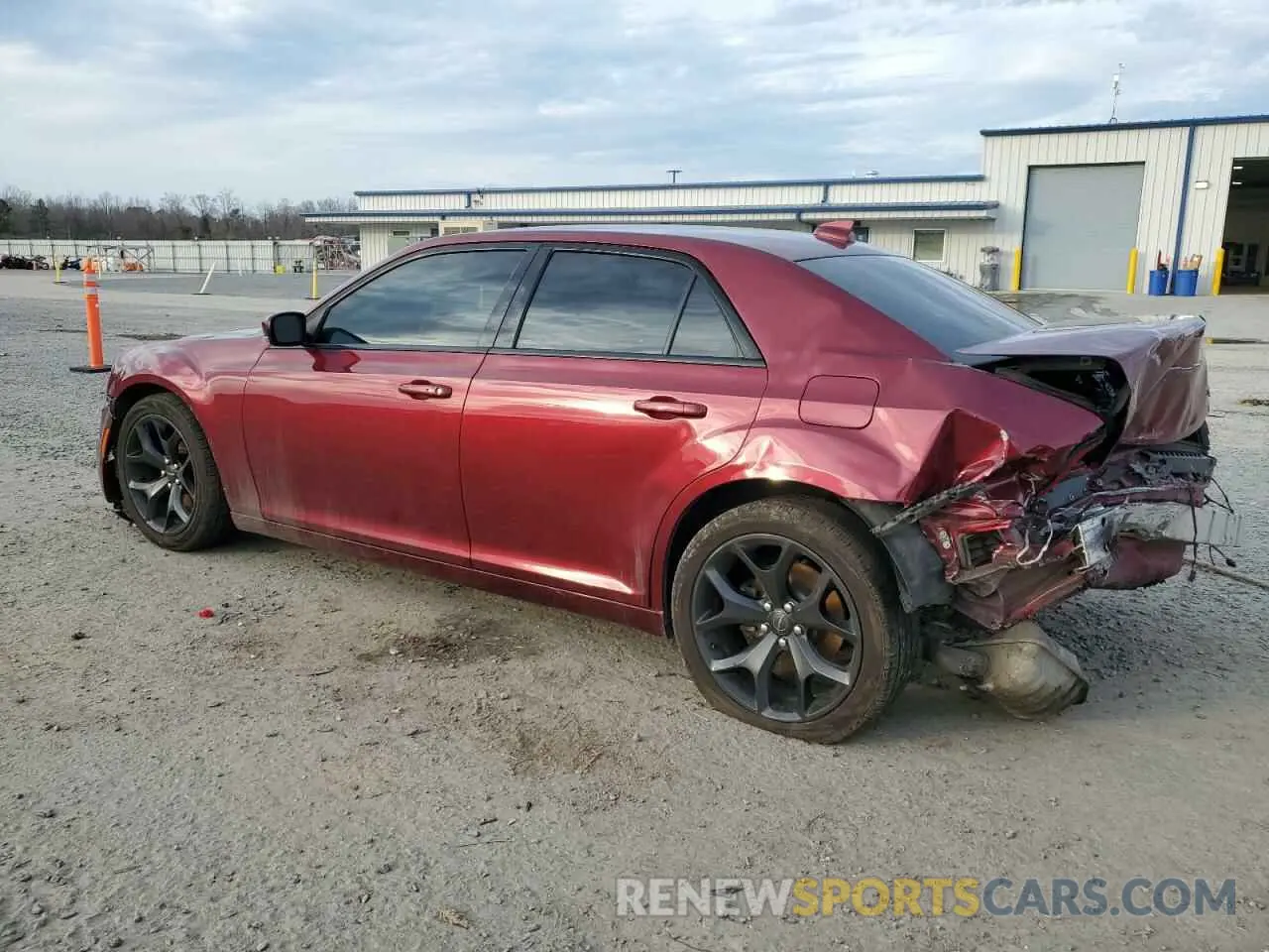 2 Photograph of a damaged car 2C3CCABG3MH529016 CHRYSLER 300 2021