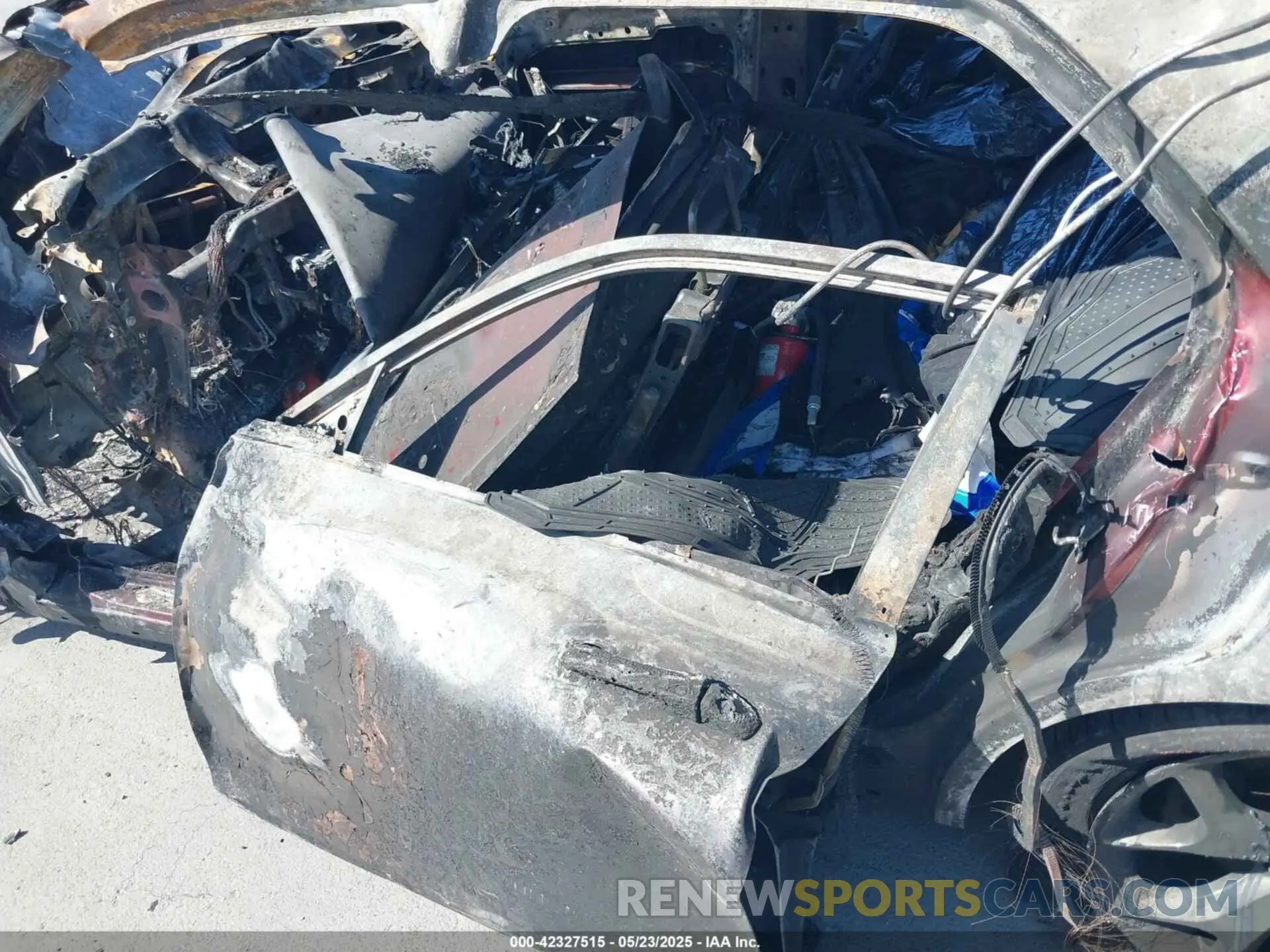 9 Photograph of a damaged car 2C3CCABG3MH660642 CHRYSLER 300 2021