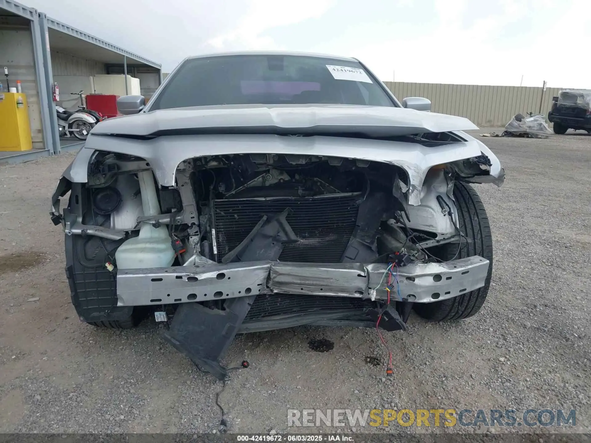 6 Photograph of a damaged car 2C3CCABG6MH520049 CHRYSLER 300 2021