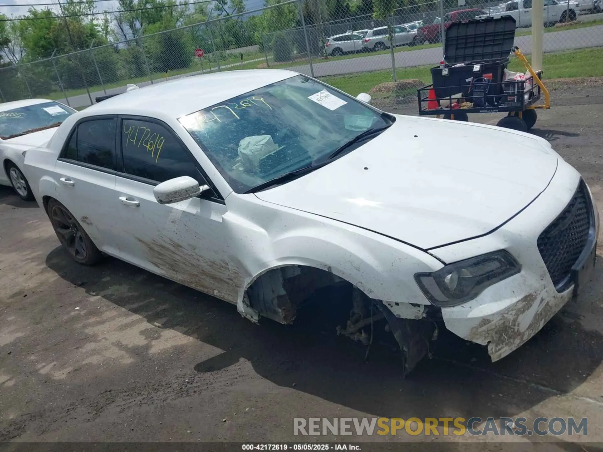 1 Photograph of a damaged car 2C3CCABG6MH545629 CHRYSLER 300 2021