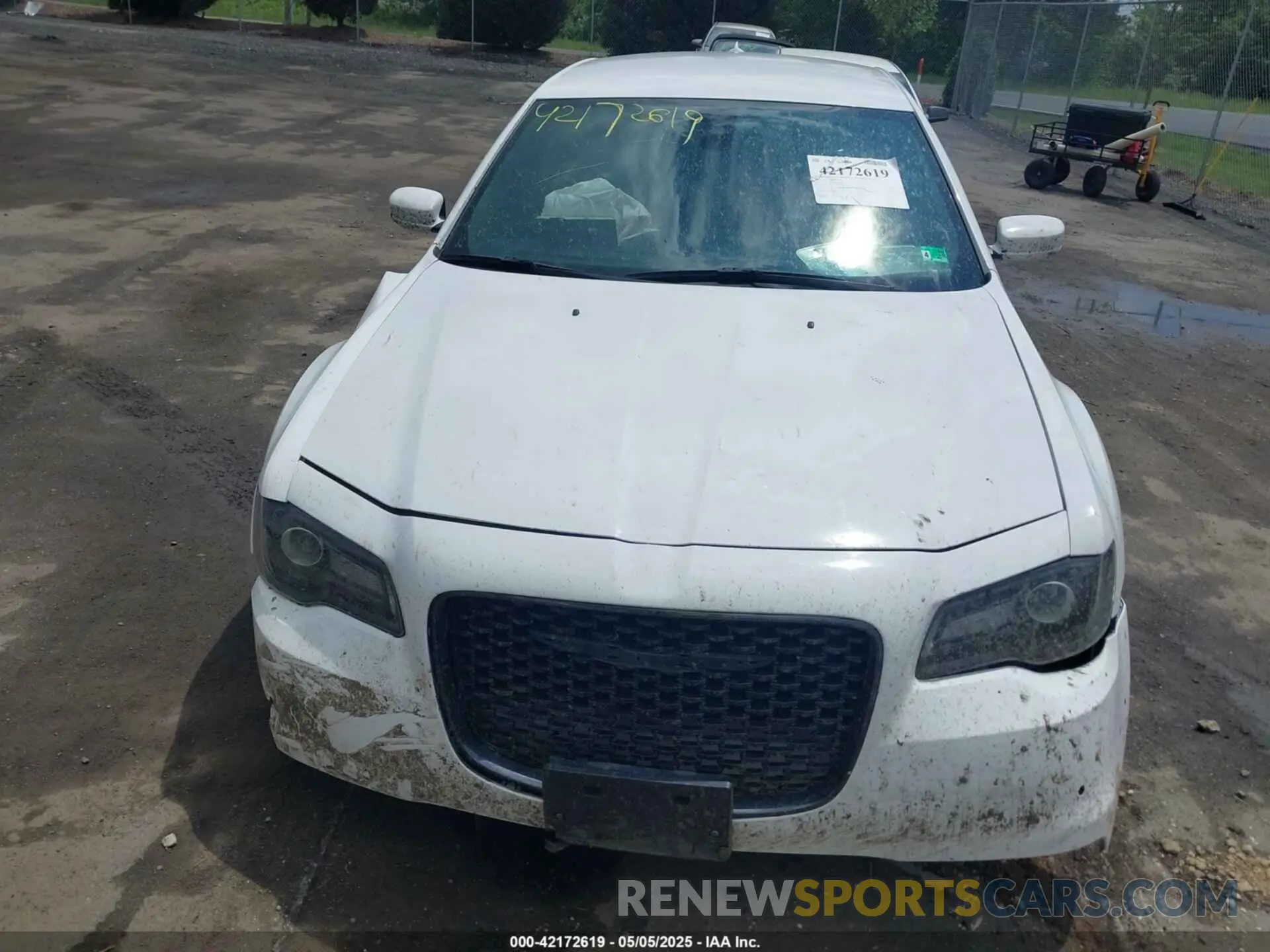 12 Photograph of a damaged car 2C3CCABG6MH545629 CHRYSLER 300 2021
