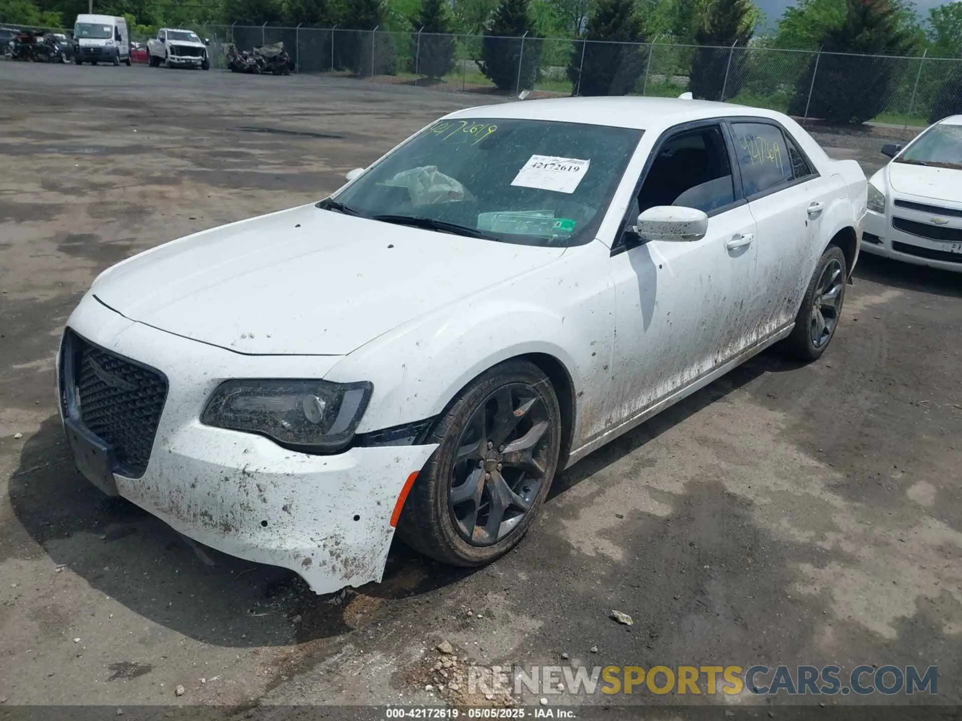 2 Photograph of a damaged car 2C3CCABG6MH545629 CHRYSLER 300 2021
