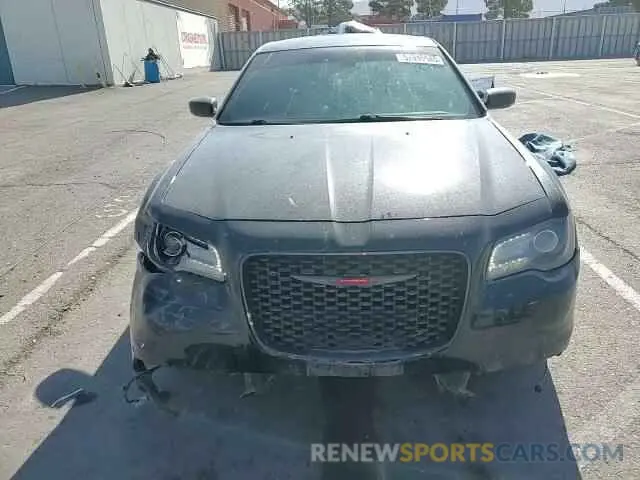 10 Photograph of a damaged car 2C3CCABG6MH554329 CHRYSLER 300 2021