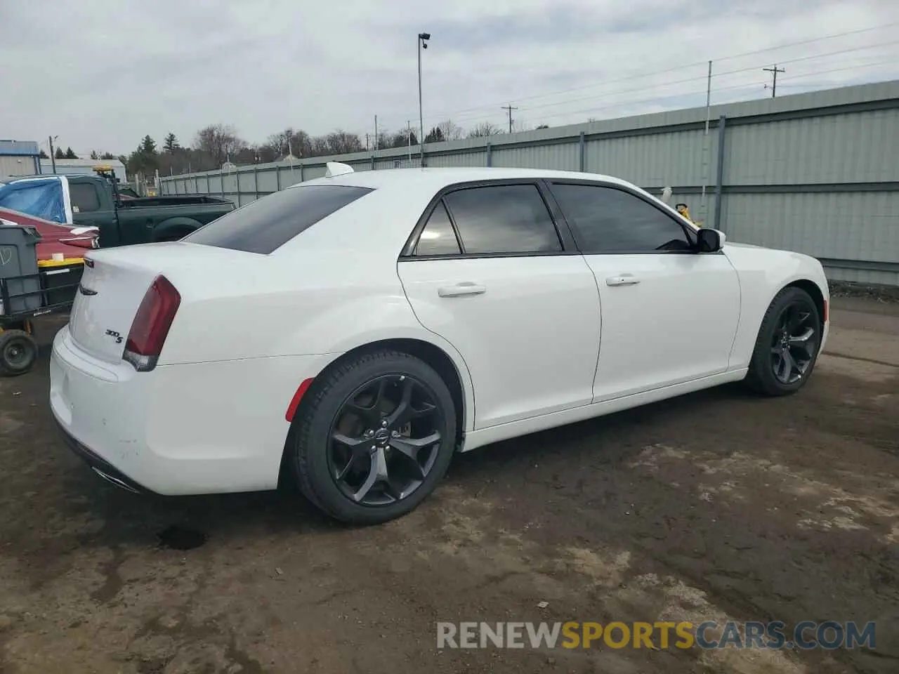 3 Photograph of a damaged car 2C3CCABG6MH554475 CHRYSLER 300 2021
