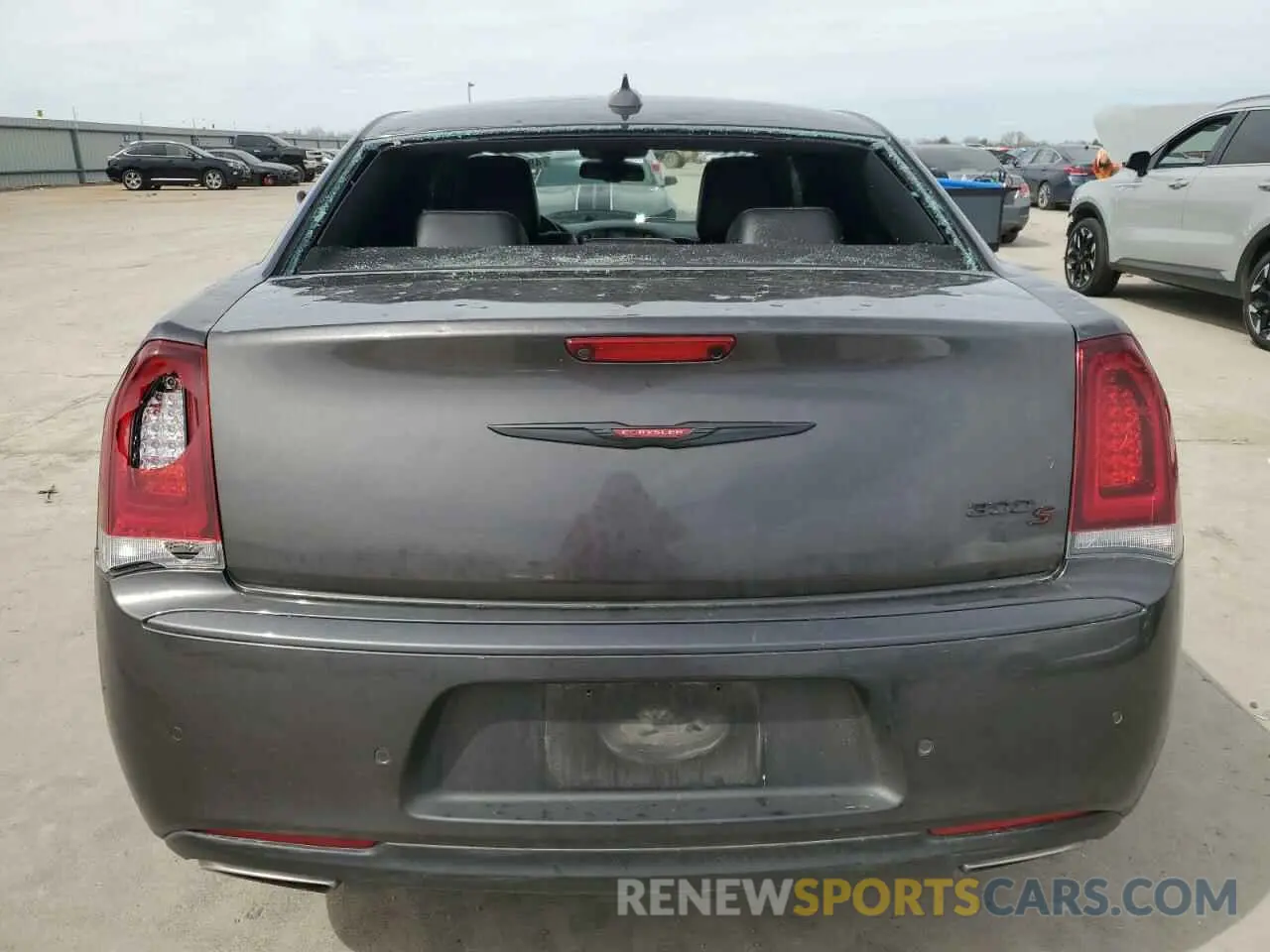 6 Photograph of a damaged car 2C3CCABG7MH523672 CHRYSLER 300 2021