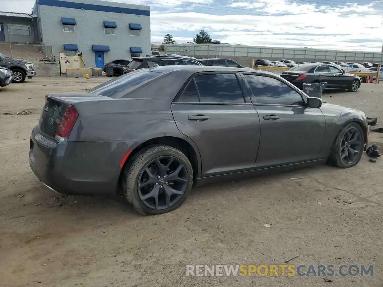 3 Photograph of a damaged car 2C3CCABG7MH541315 CHRYSLER 300 2021