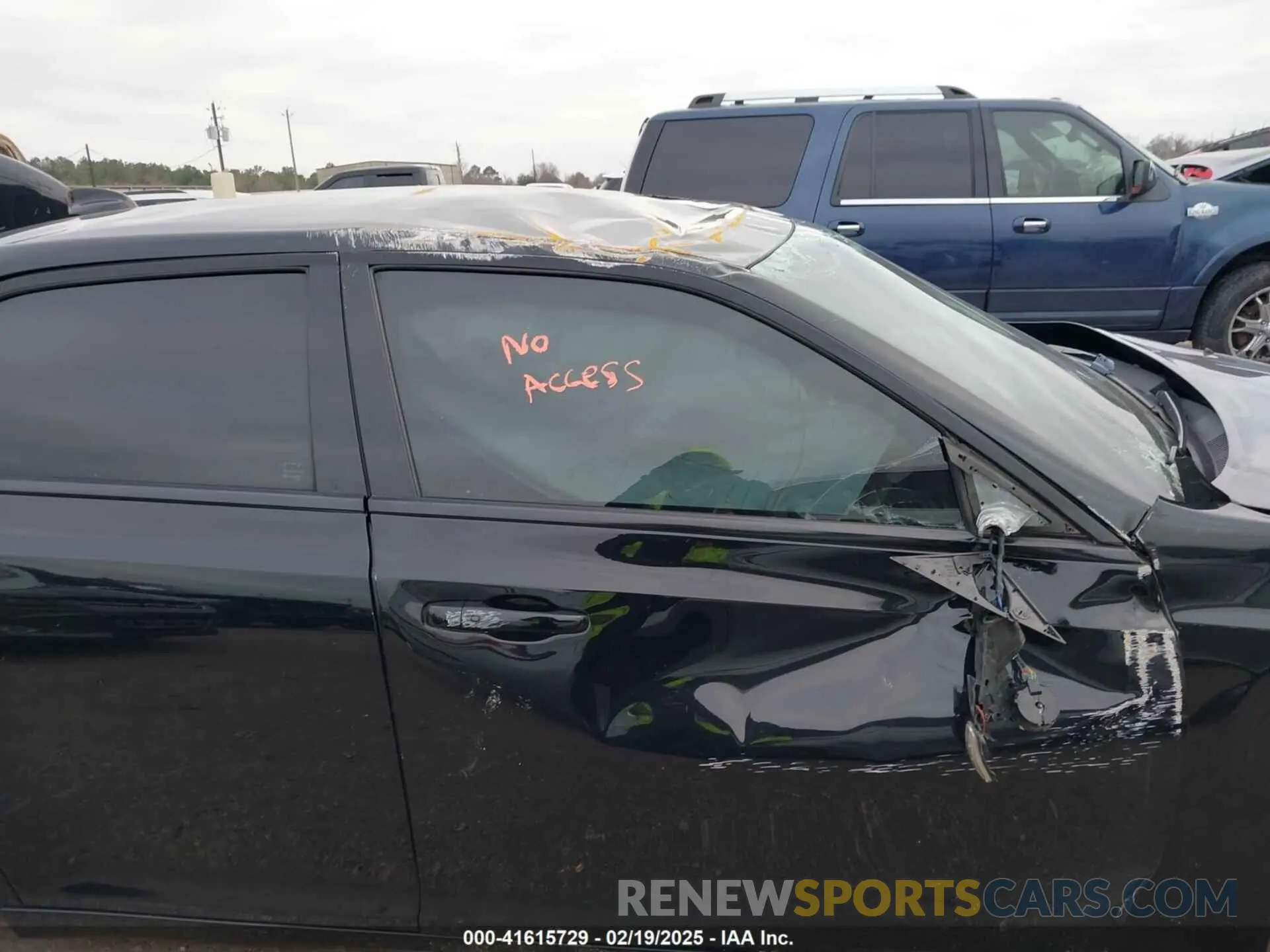 12 Photograph of a damaged car 2C3CCABG7MH545493 CHRYSLER 300 2021