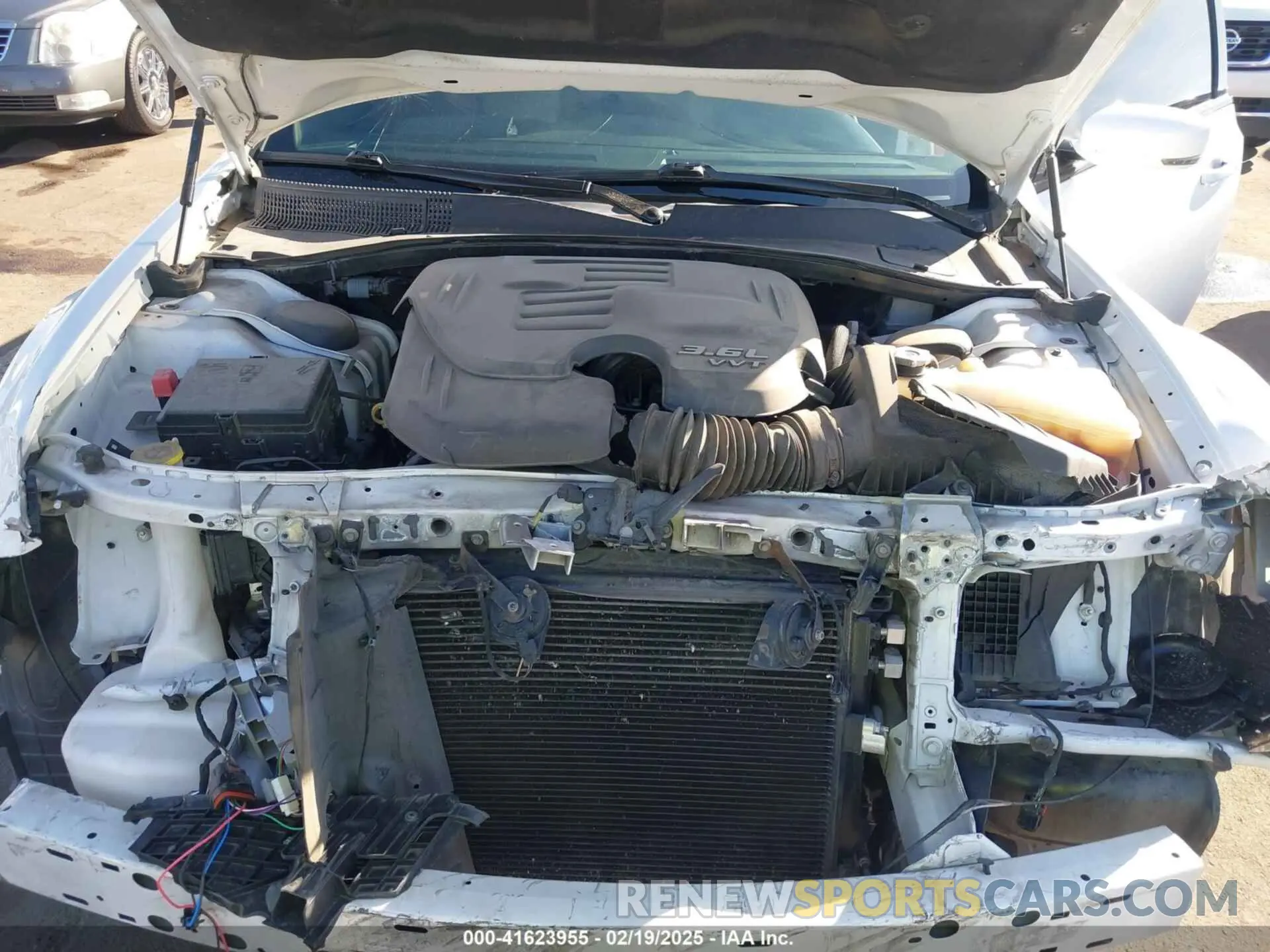 10 Photograph of a damaged car 2C3CCABG8MH537354 CHRYSLER 300 2021