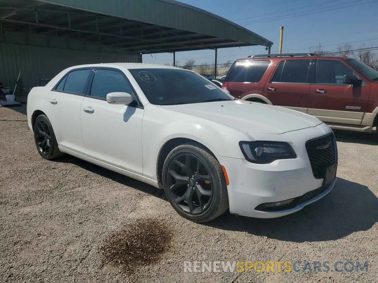 1 Photograph of a damaged car 2C3CCABG8MH549634 CHRYSLER 300 2021