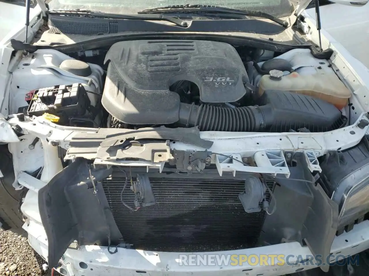 11 Photograph of a damaged car 2C3CCABG9MH545589 CHRYSLER 300 2021