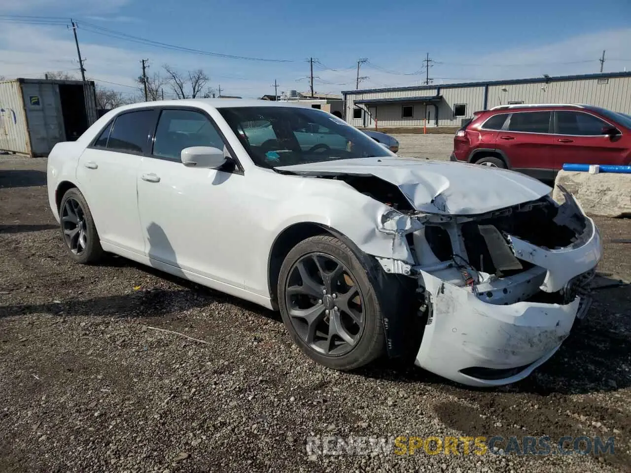 4 Photograph of a damaged car 2C3CCABG9MH545589 CHRYSLER 300 2021