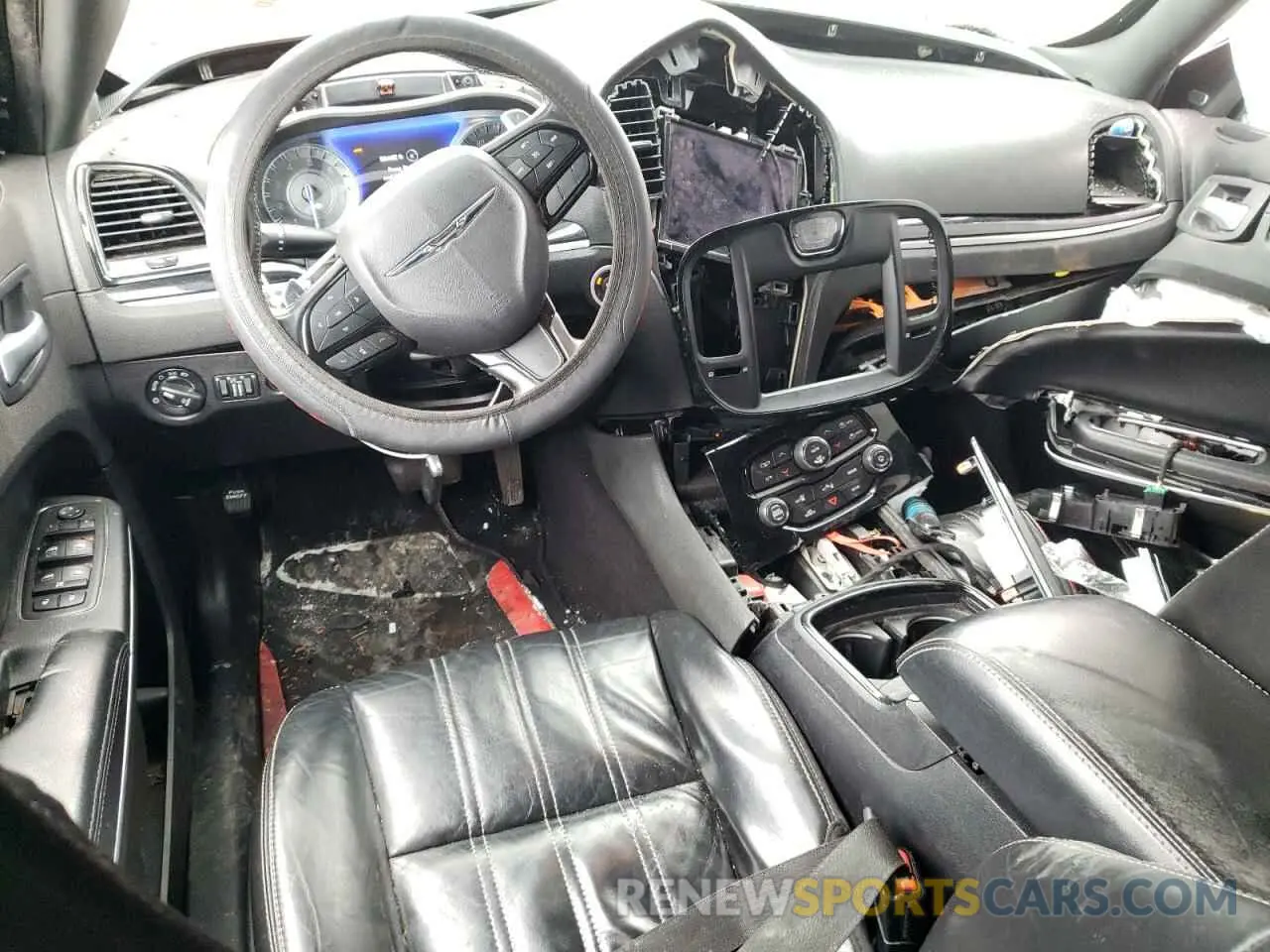8 Photograph of a damaged car 2C3CCABGXMH523911 CHRYSLER 300 2021