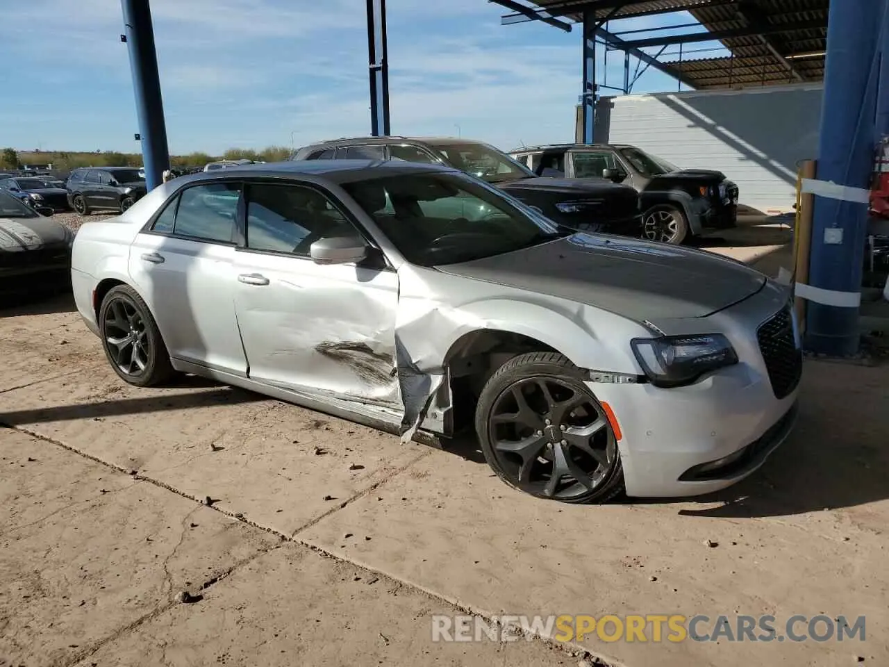 4 Photograph of a damaged car 2C3CCABGXMH529143 CHRYSLER 300 2021