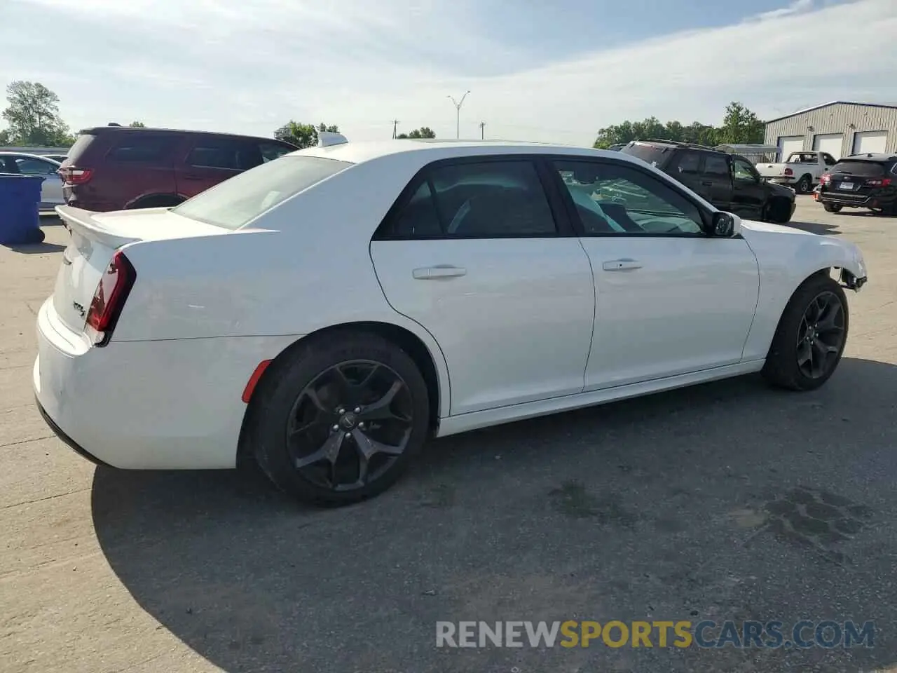 3 Photograph of a damaged car 2C3CCABT0MH512008 CHRYSLER 300 2021