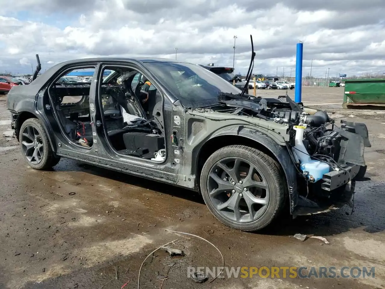 4 Photograph of a damaged car 2C3CCABT5MH601282 CHRYSLER 300 2021