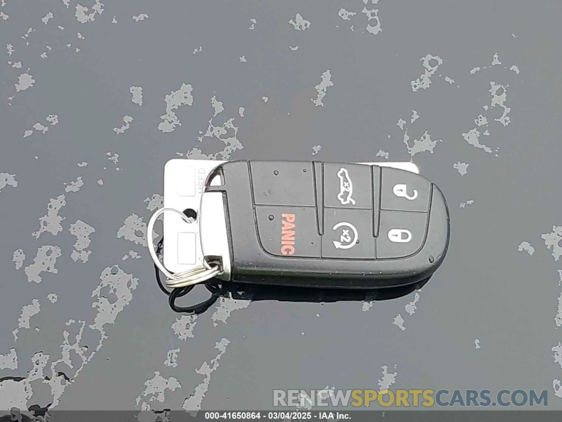 11 Photograph of a damaged car 2C3CCARGXMH576100 CHRYSLER 300 2021