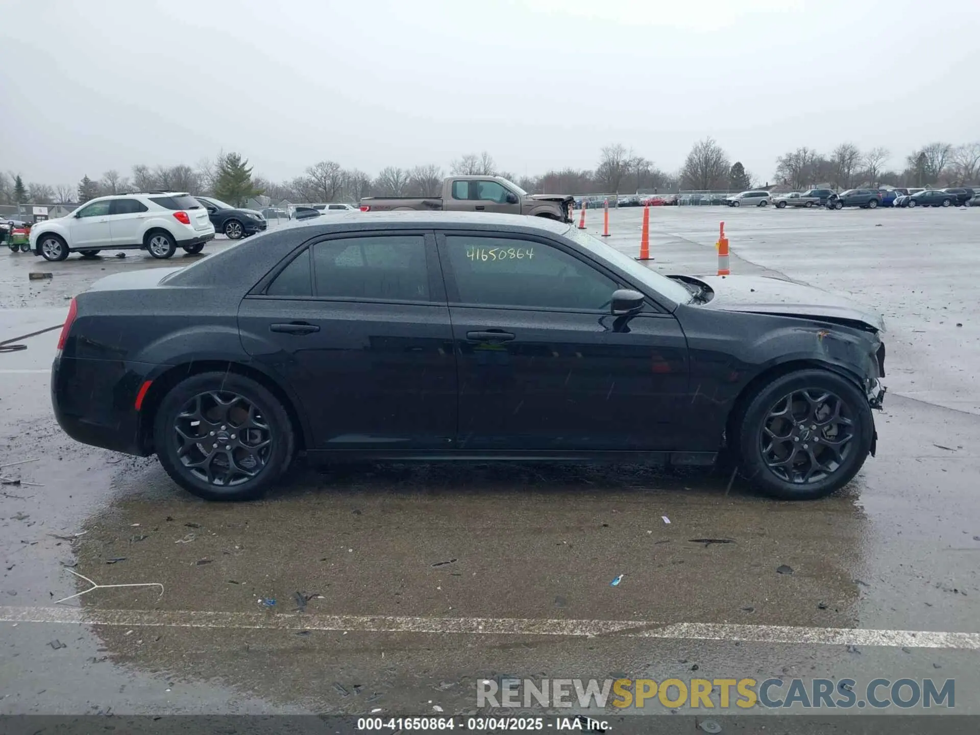 14 Photograph of a damaged car 2C3CCARGXMH576100 CHRYSLER 300 2021