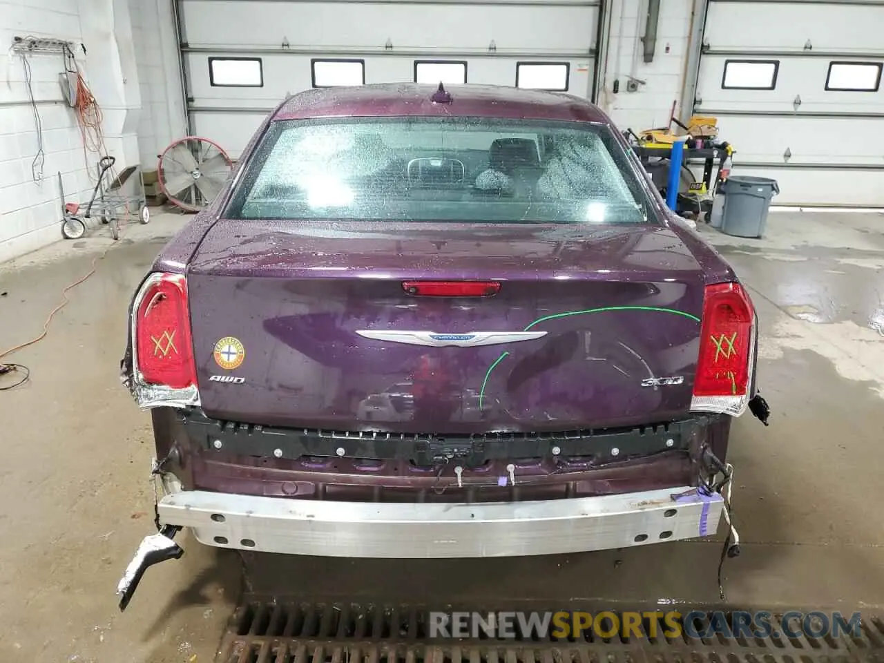 6 Photograph of a damaged car 2C3CCARGXMH657761 CHRYSLER 300 2021