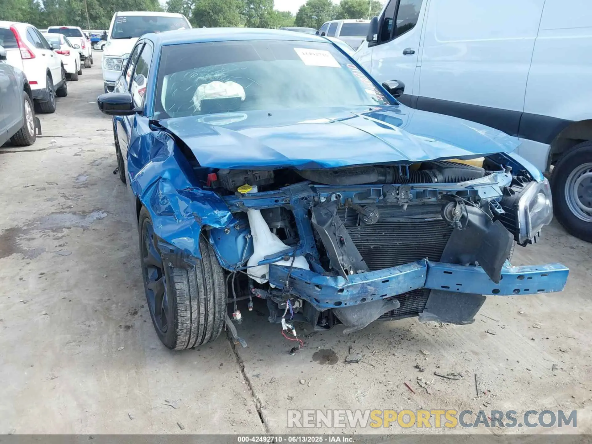 6 Photograph of a damaged car 2C3CCAAG9NH179510 CHRYSLER 300 2022