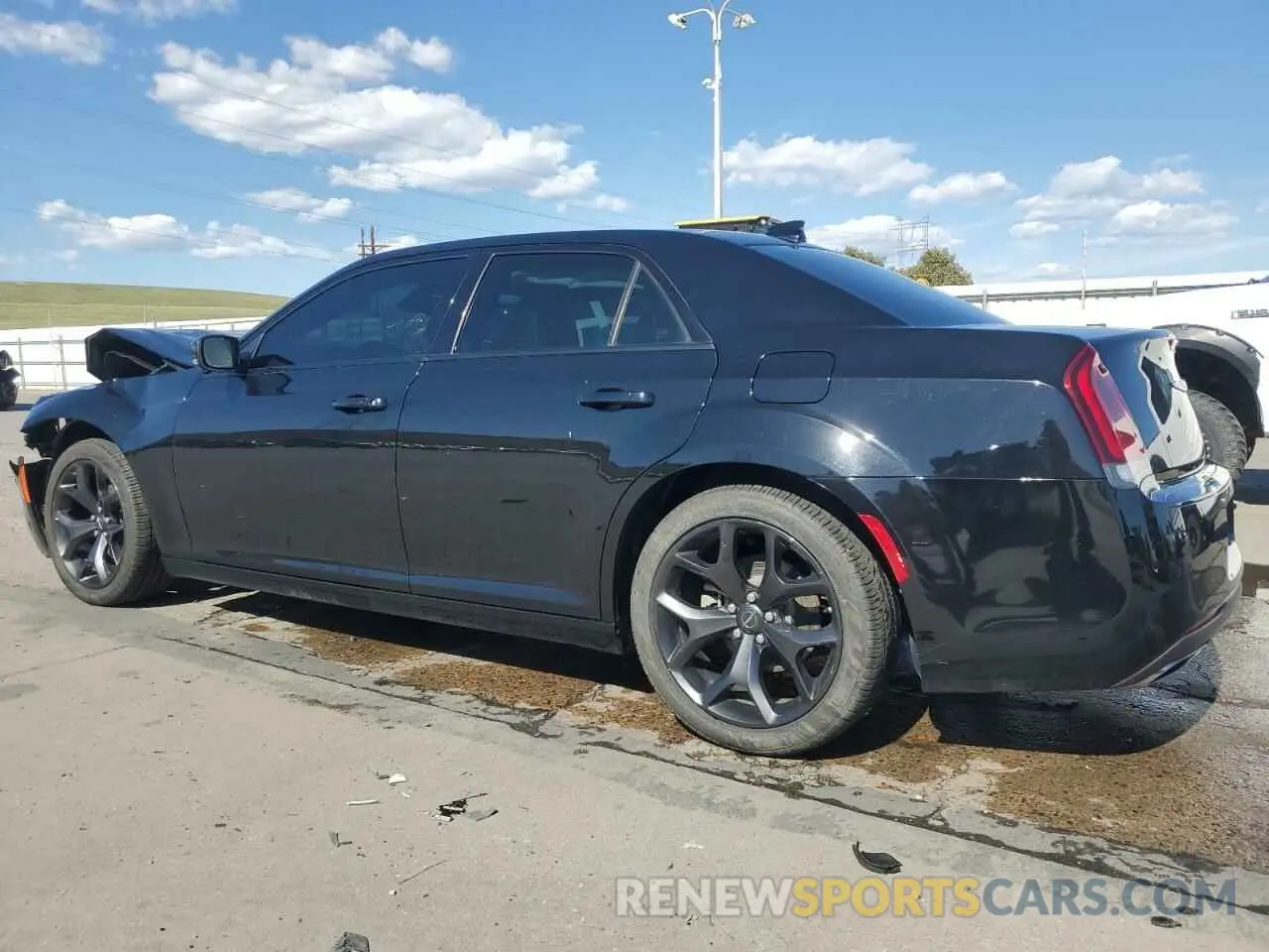 2 Photograph of a damaged car 2C3CCABG1NH115945 CHRYSLER 300 2022