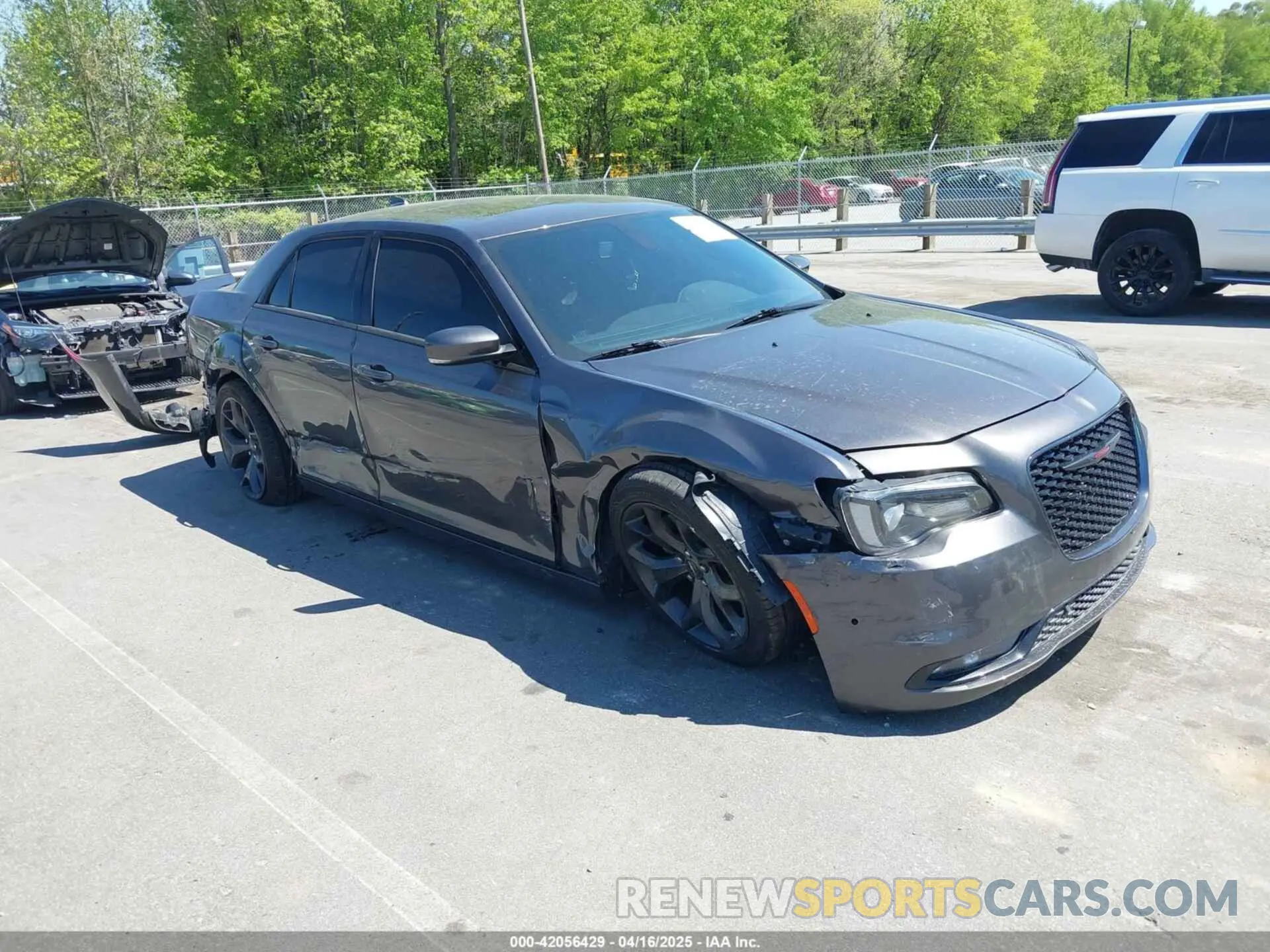 1 Photograph of a damaged car 2C3CCABG1NH259933 CHRYSLER 300 2022