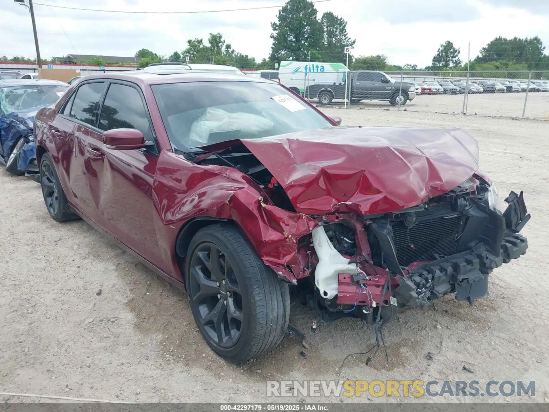 1 Photograph of a damaged car 2C3CCABG3NH167612 CHRYSLER 300 2022
