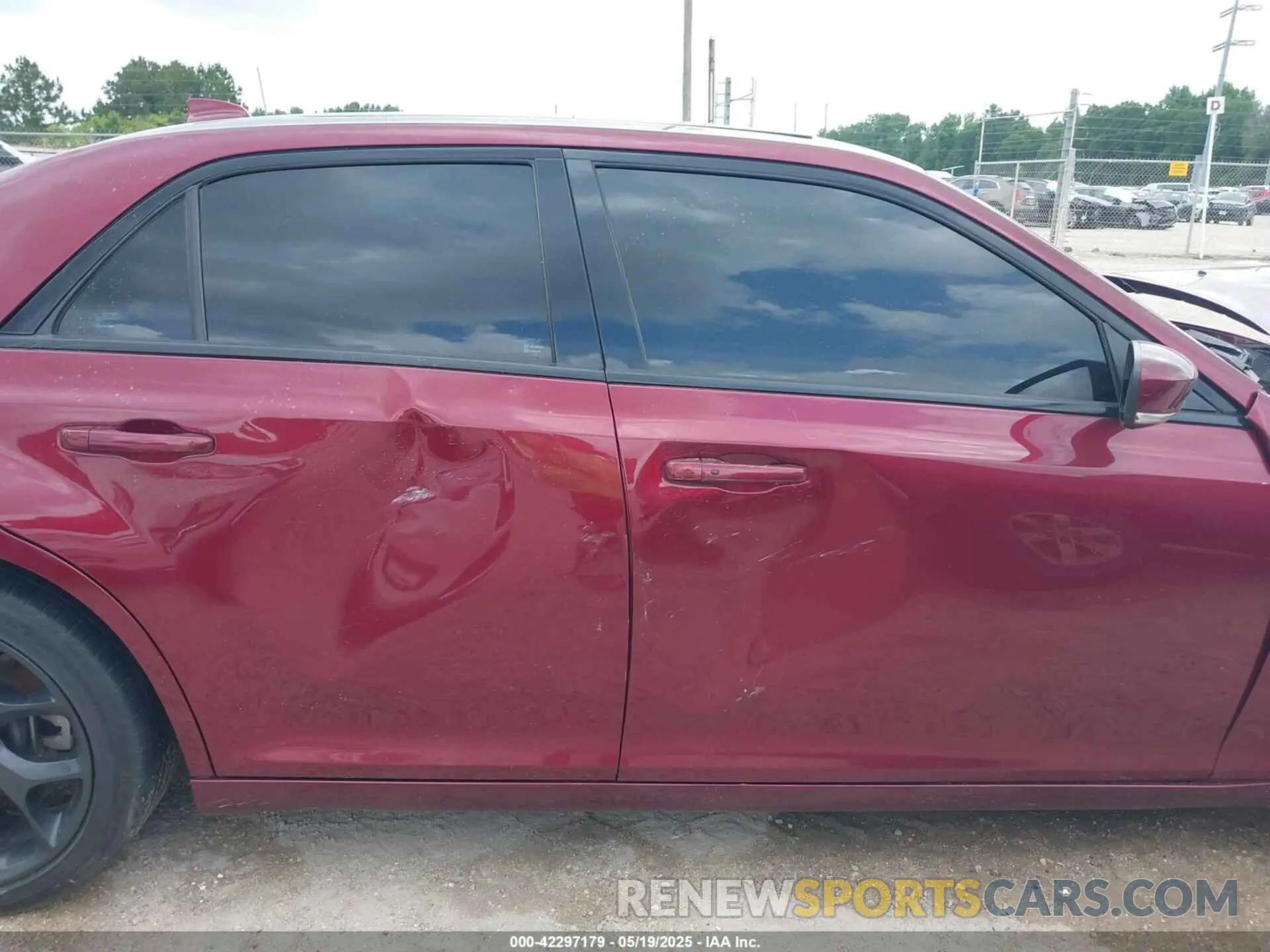 14 Photograph of a damaged car 2C3CCABG3NH167612 CHRYSLER 300 2022