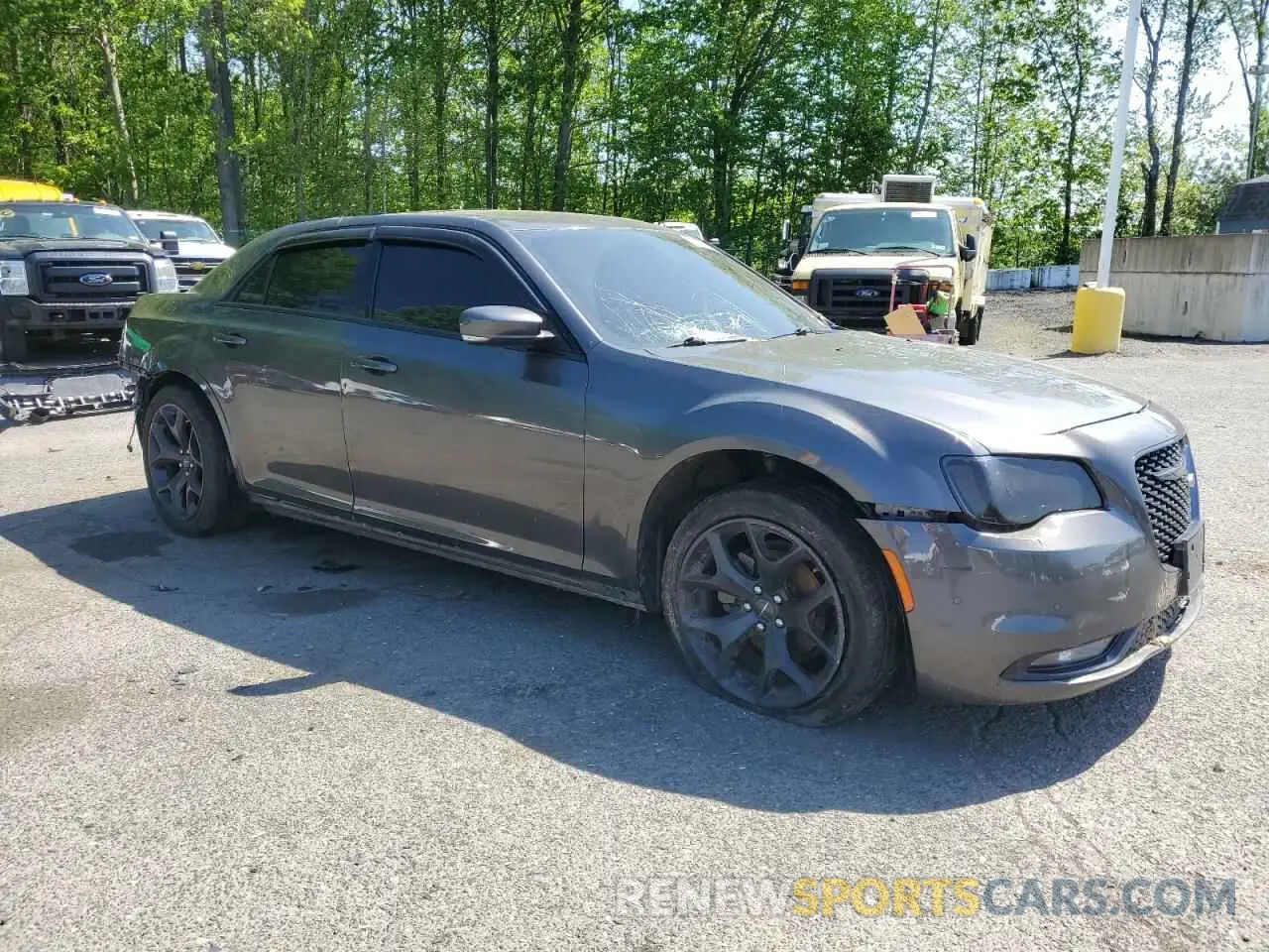 4 Photograph of a damaged car 2C3CCABG3NH167688 CHRYSLER 300 2022