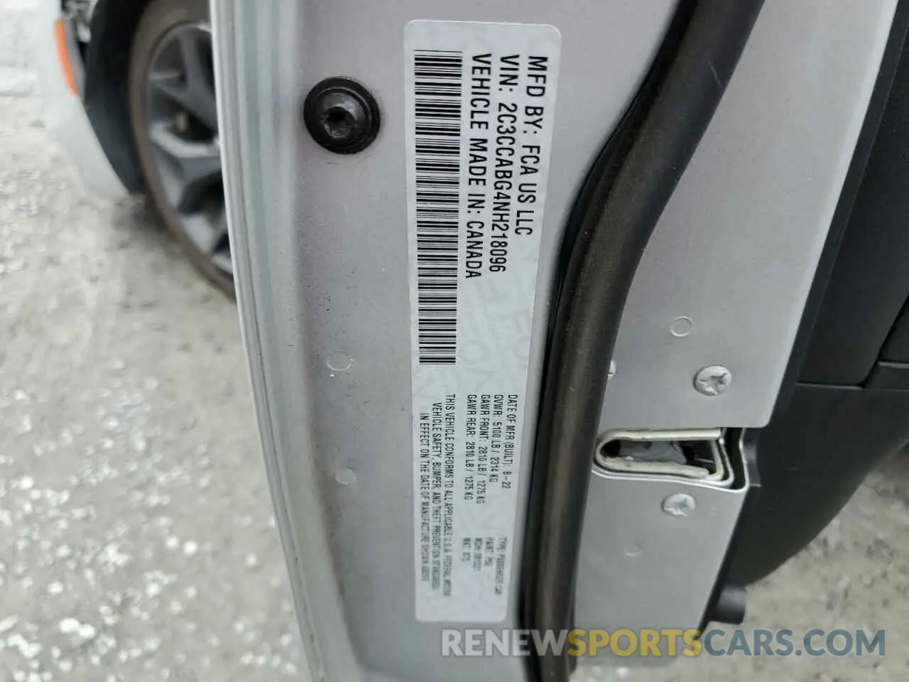 14 Photograph of a damaged car 2C3CCABG4NH218096 CHRYSLER 300 2022