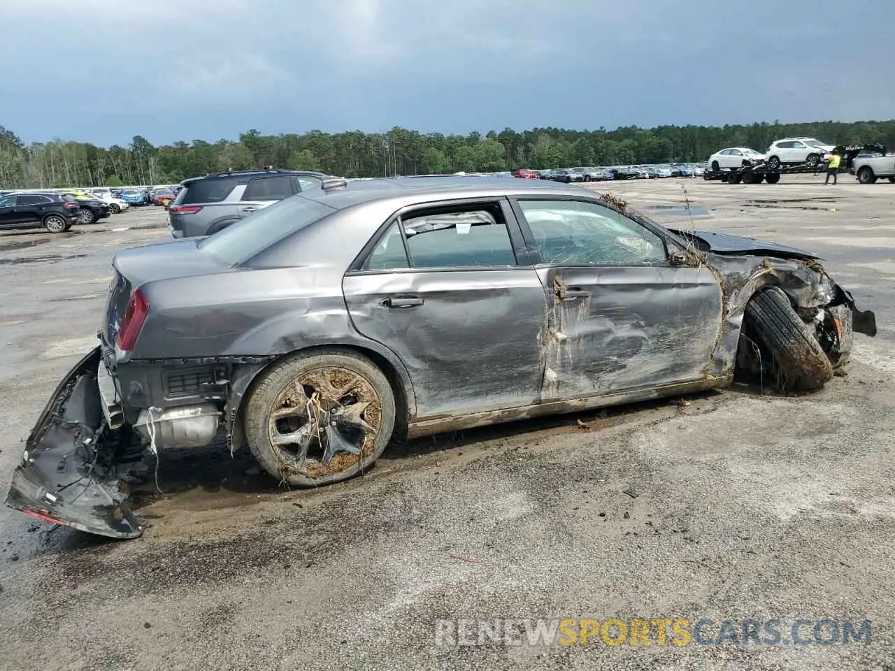 3 Photograph of a damaged car 2C3CCABG5NH116032 CHRYSLER 300 2022