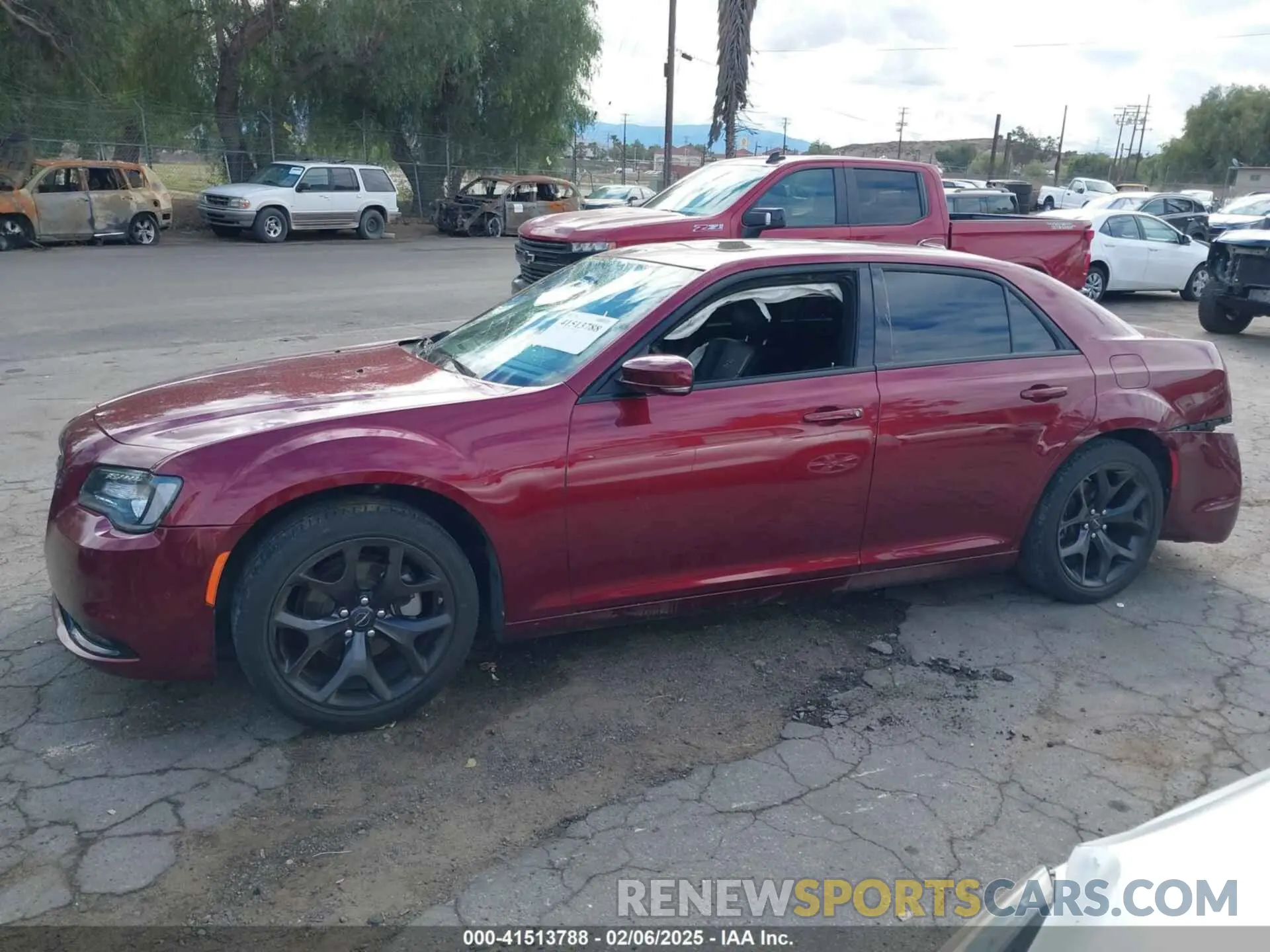 13 Photograph of a damaged car 2C3CCABG9NH123713 CHRYSLER 300 2022