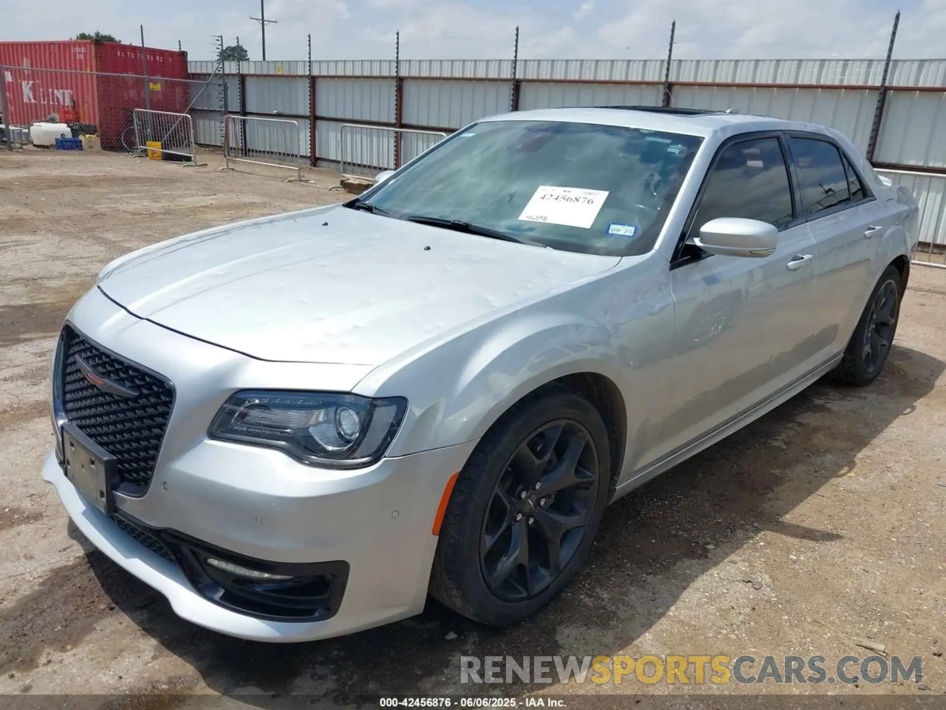 2 Photograph of a damaged car 2C3CCABT5NH206438 CHRYSLER 300 2022